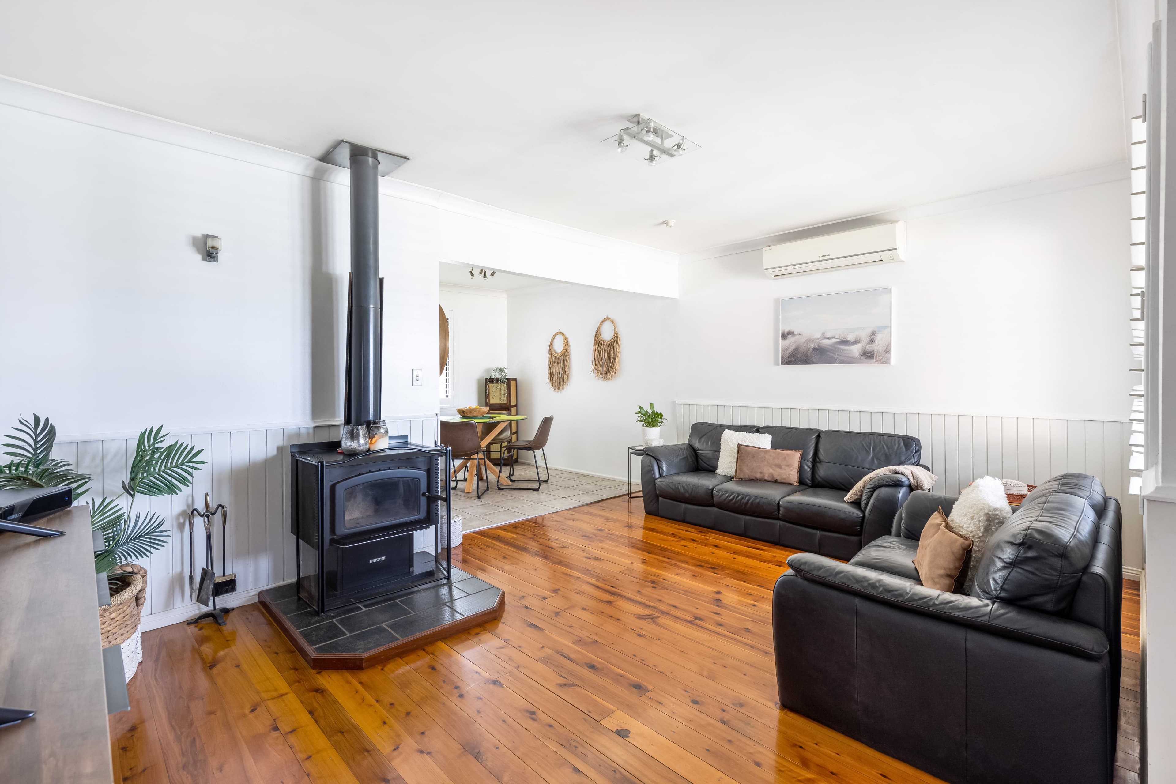 7 Greenhaven Drive, EMU HEIGHTS, Emu Heights - Thumbnail 2