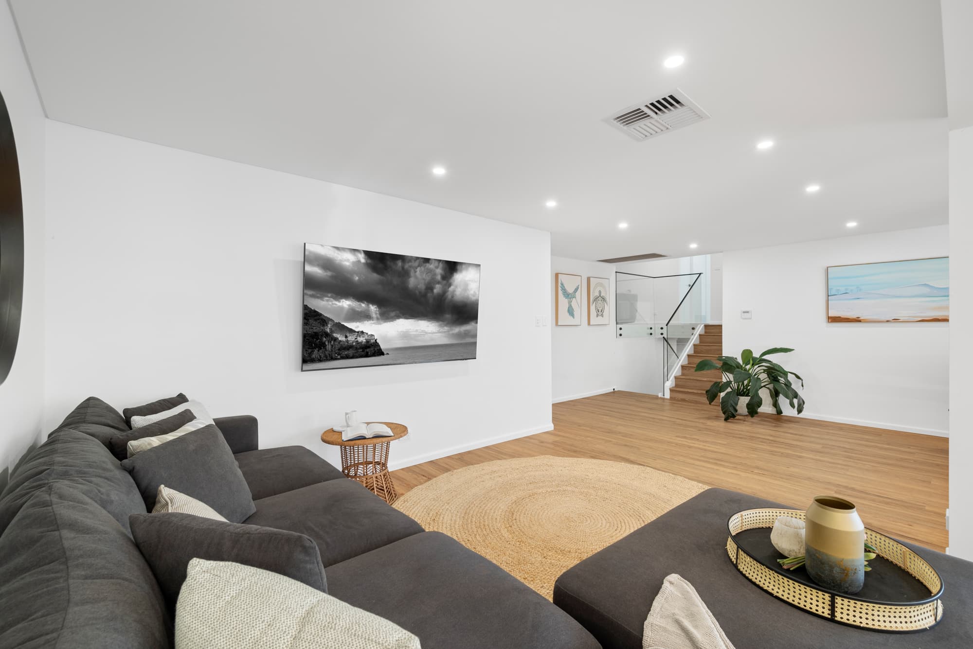 15 Sir John Jamison Circuit, GLENMORE PARK, Glenmore Park - Thumbnail 5