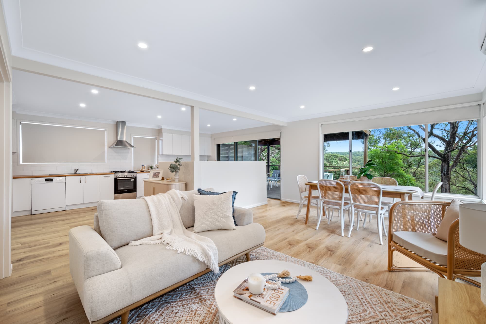 122 White Cross Road, WINMALEE, Winmalee - Thumbnail 2