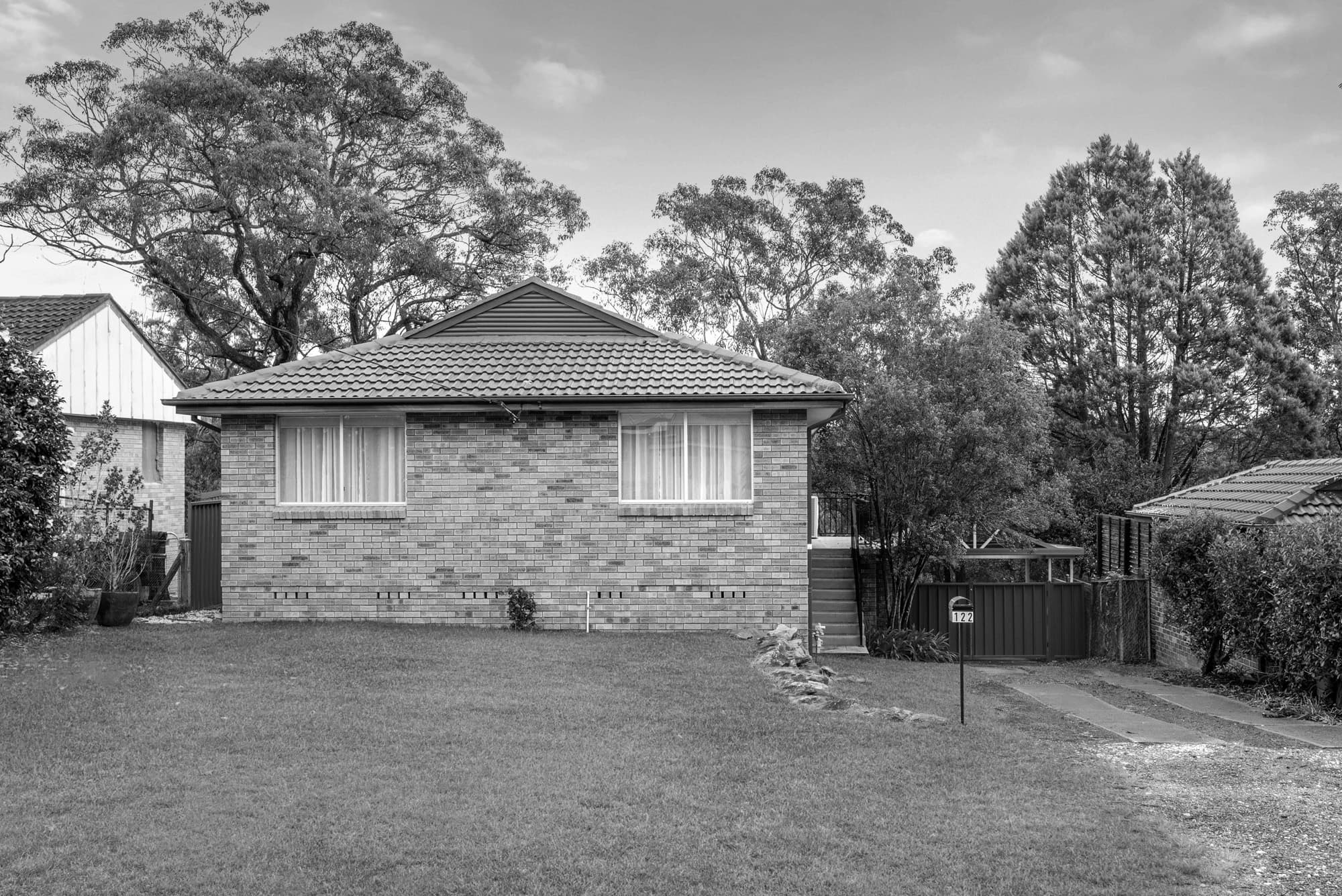 122 White Cross Road, WINMALEE, Winmalee - Image 1
