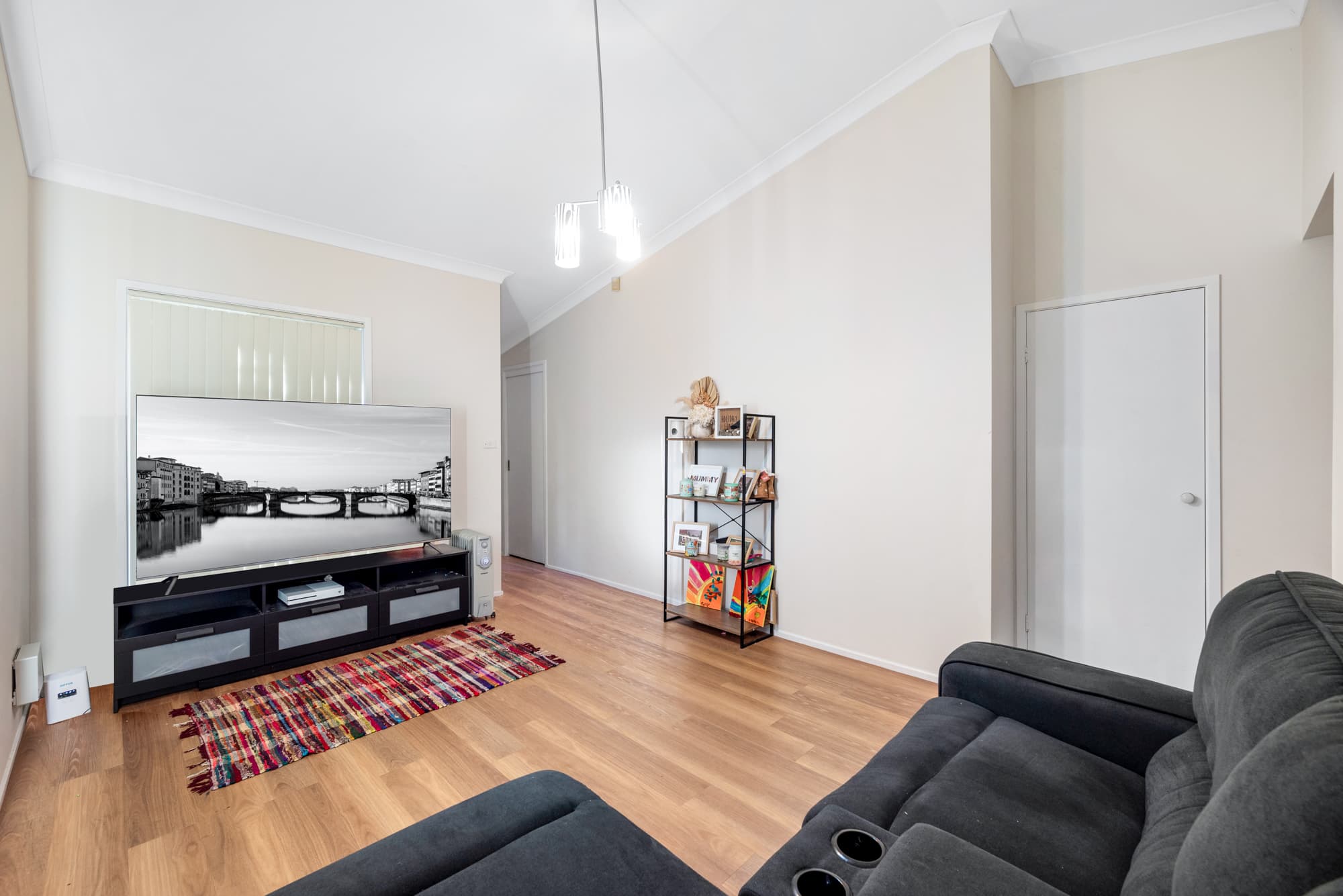 1/70 Hindmarsh Street, CRANEBROOK, Cranebrook - Thumbnail 2