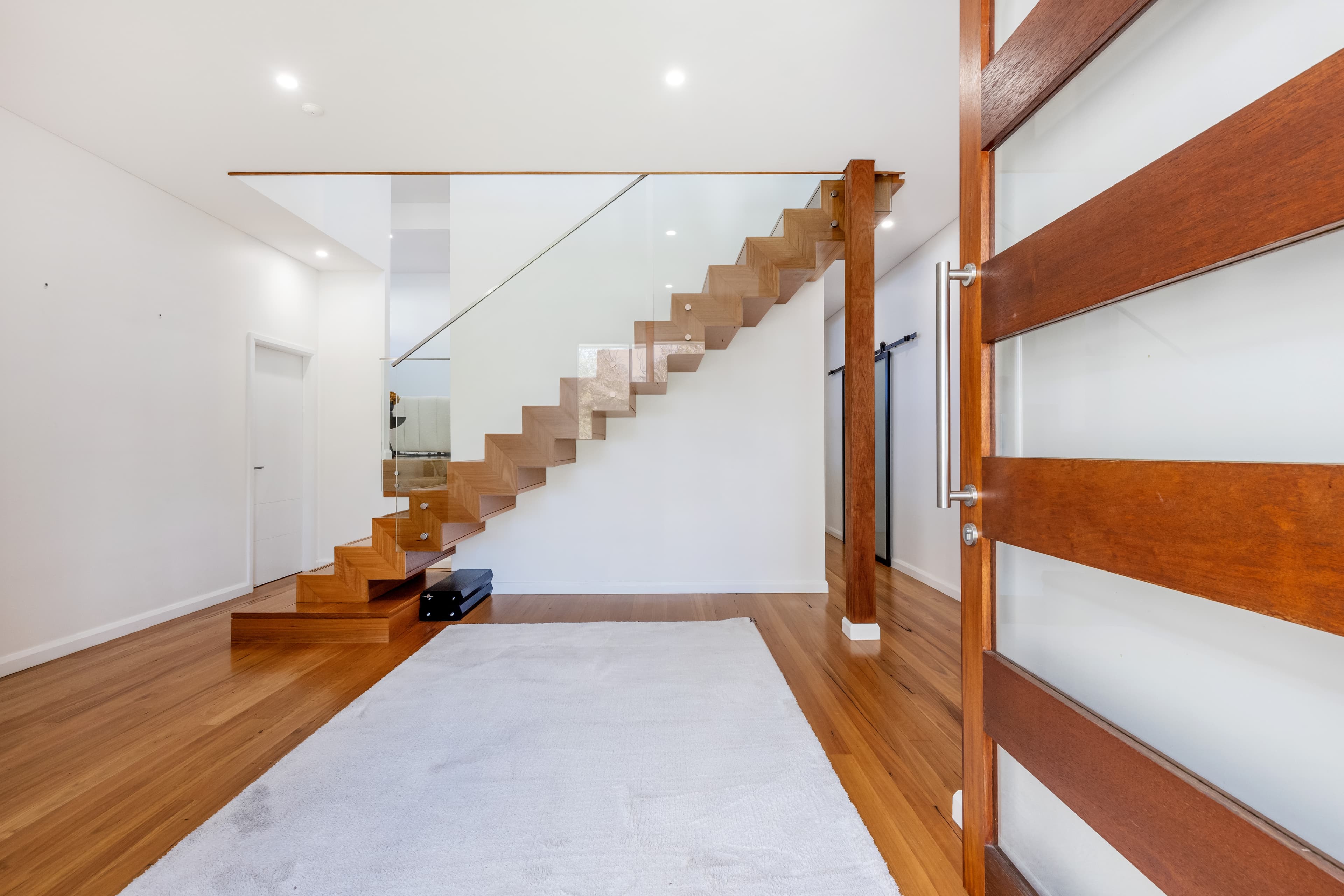 8 Memorial Avenue, PENRITH, Penrith - Thumbnail 3