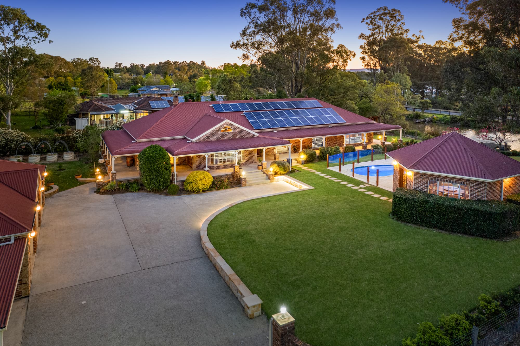 40 Grays Lane, CRANEBROOK, Cranebrook - Thumbnail 2