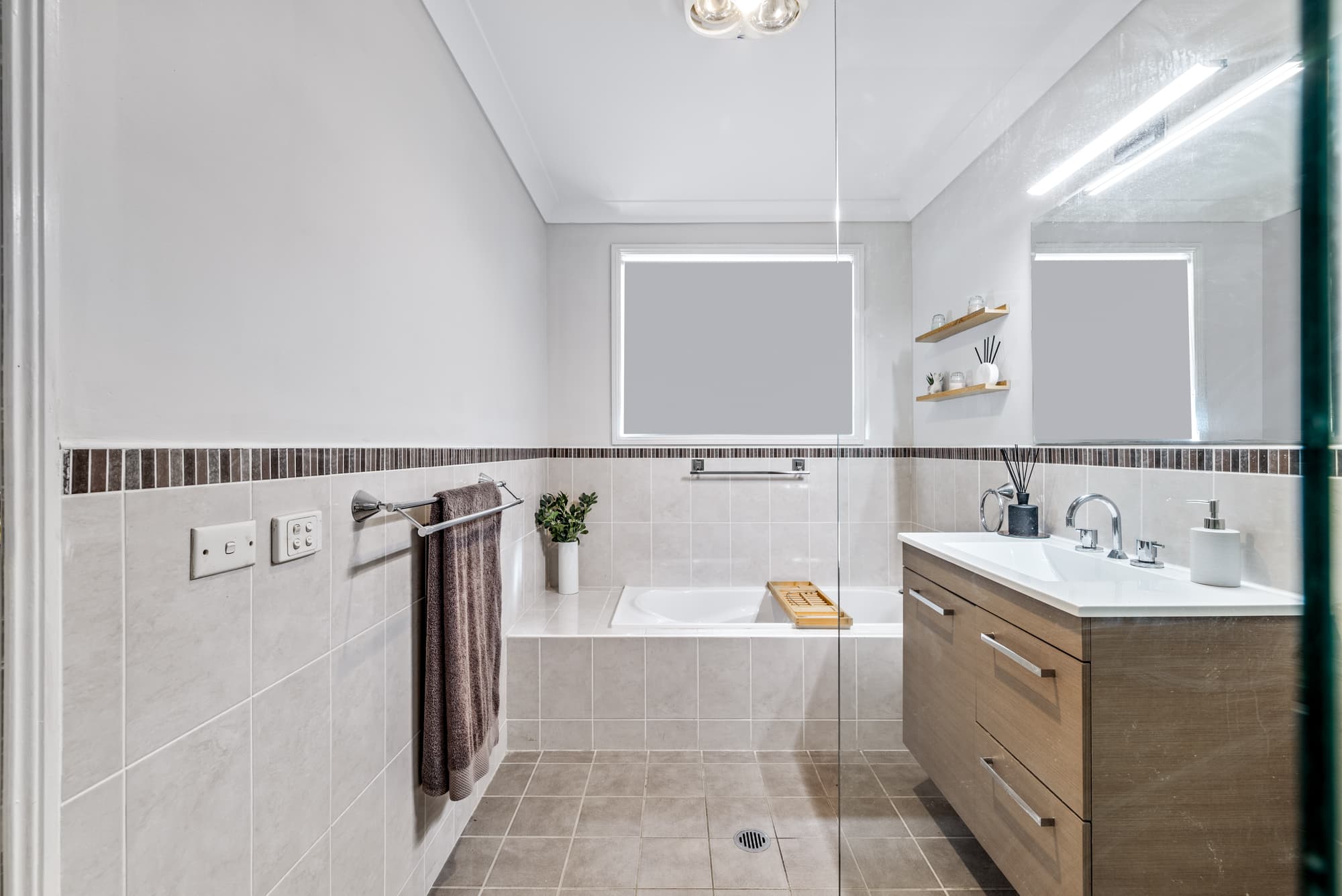 3 Lehmann Avenue, GLENMORE PARK, Glenmore Park - Thumbnail 8