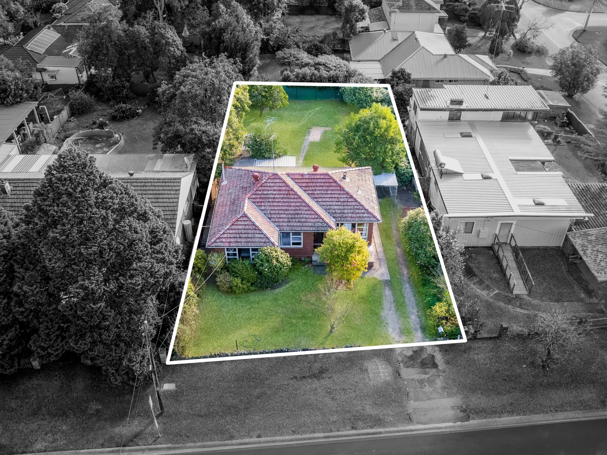 105 Glenbrook Road, BLAXLAND, Blaxland - Thumbnail 2