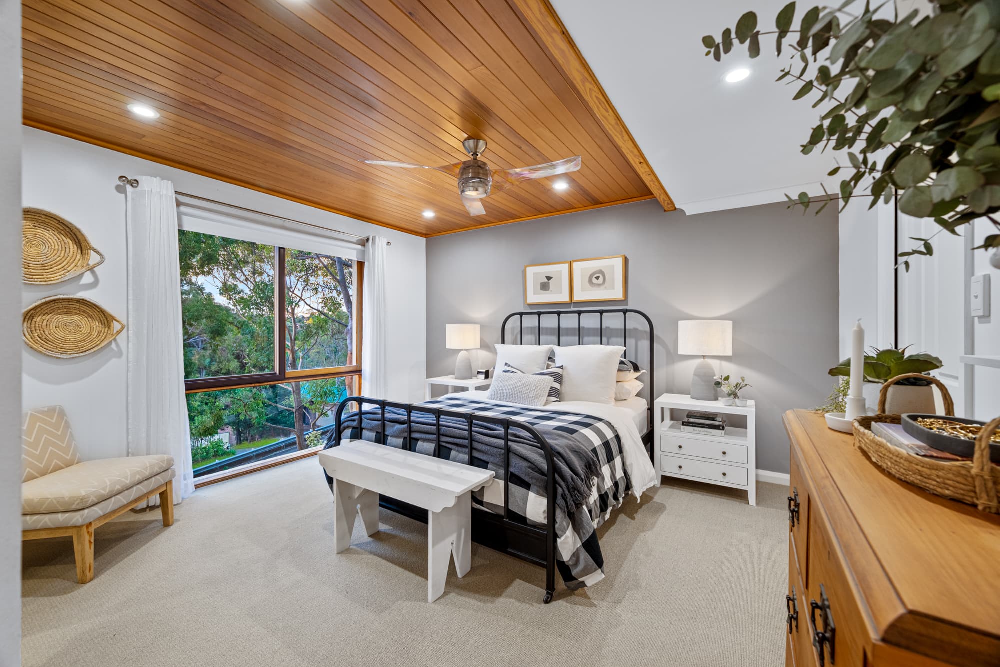 67 Douglas Street, SPRINGWOOD, Springwood - Thumbnail 4