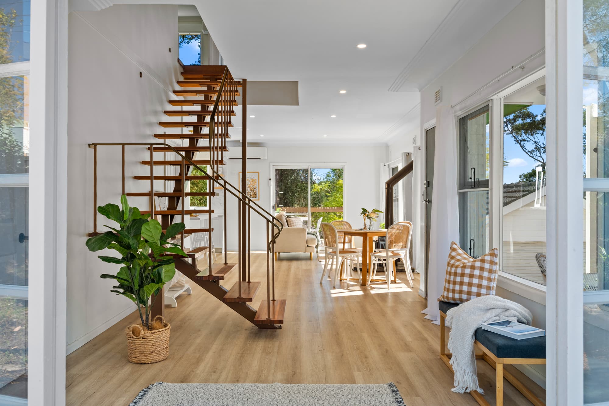 6 Boorea Street, BLAXLAND, Blaxland - Thumbnail 2