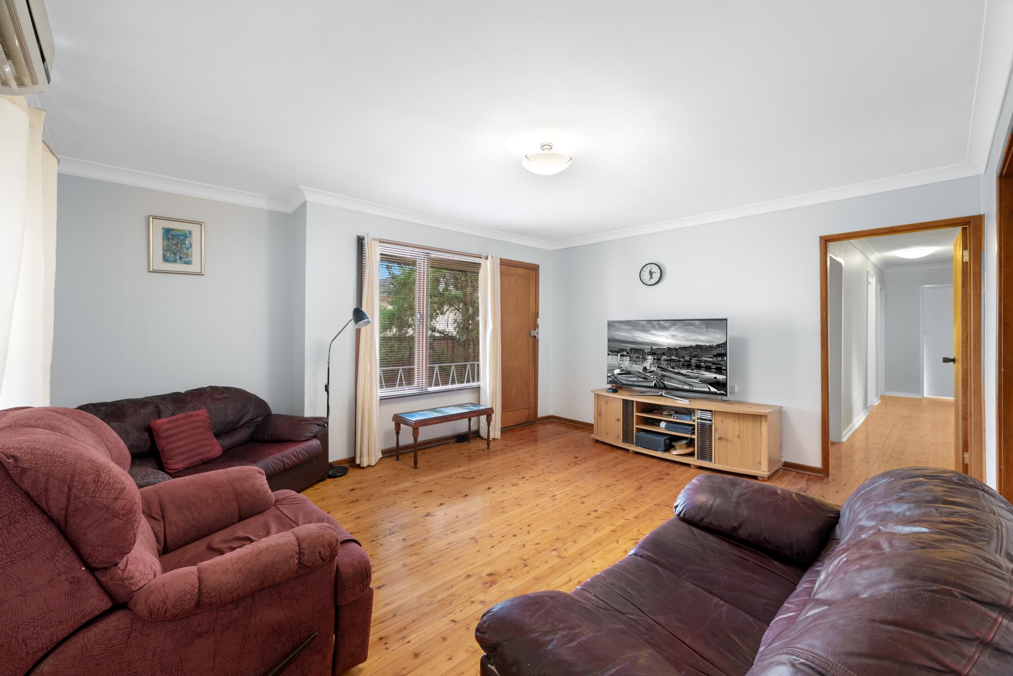 43 Illawong Avenue, PENRITH, Penrith - Thumbnail 2