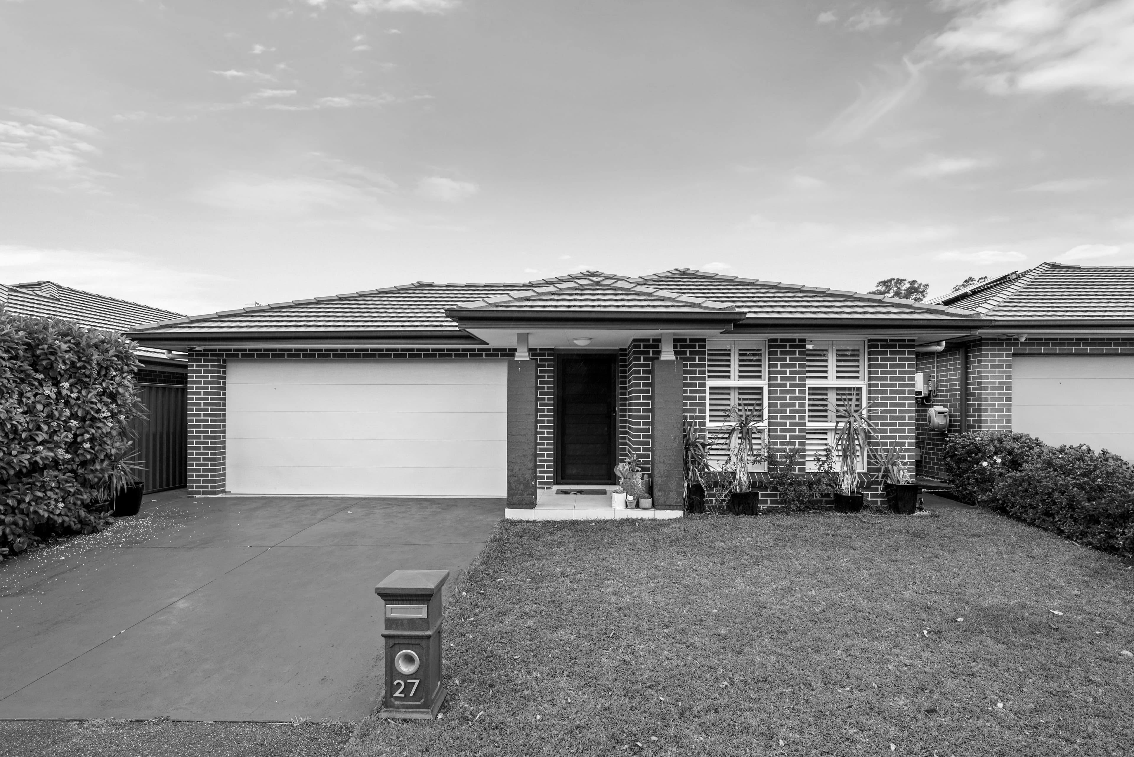 27 White Cedar Avenue, CLAREMONT MEADOWS, Claremont Meadows - Image 1