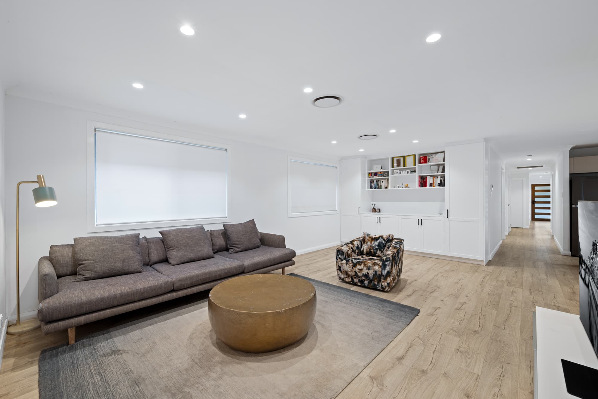 27 White Cedar Avenue, CLAREMONT MEADOWS, Claremont Meadows - Thumbnail 2