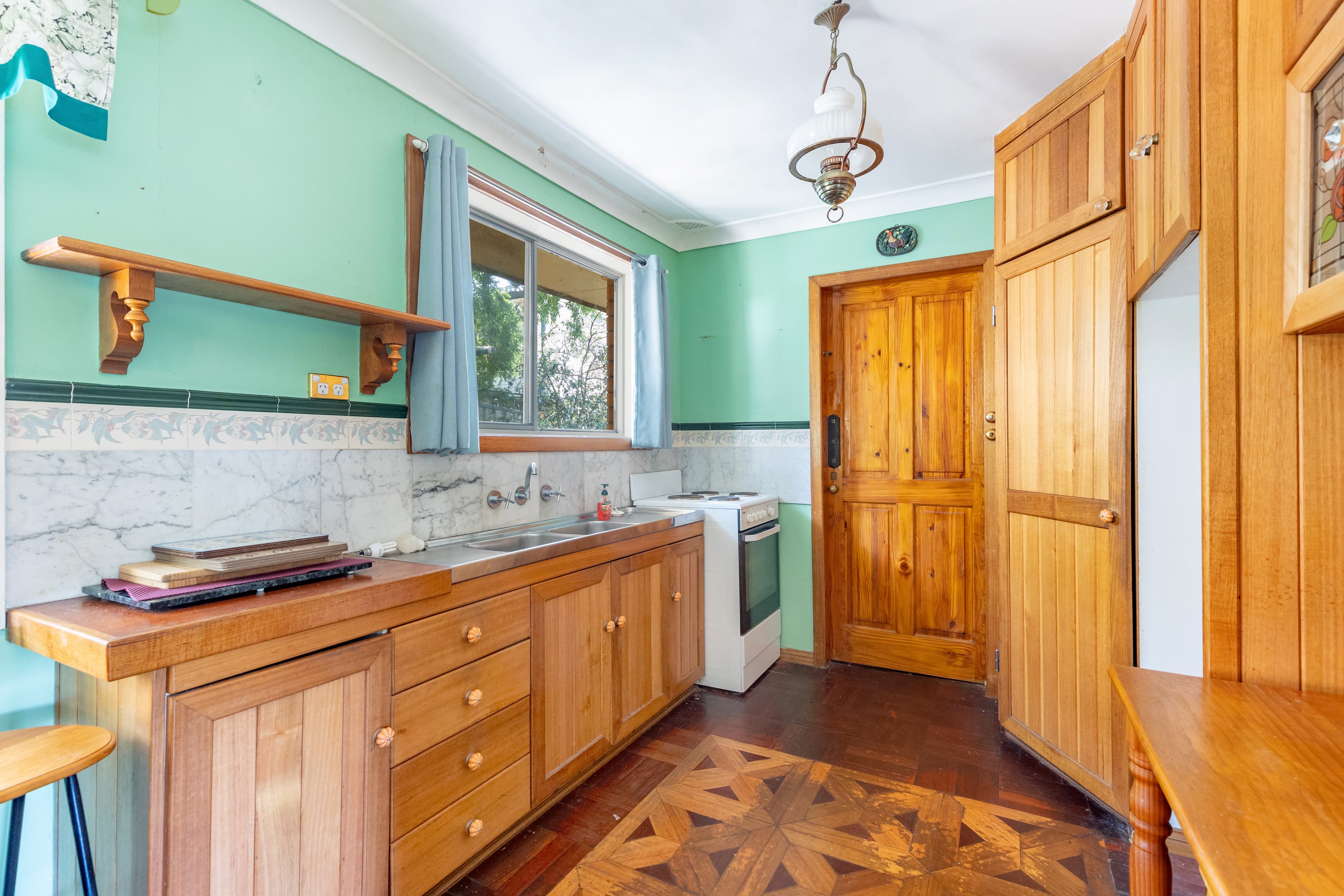 99 Wedmore Road, EMU HEIGHTS, Emu Heights - Thumbnail 3