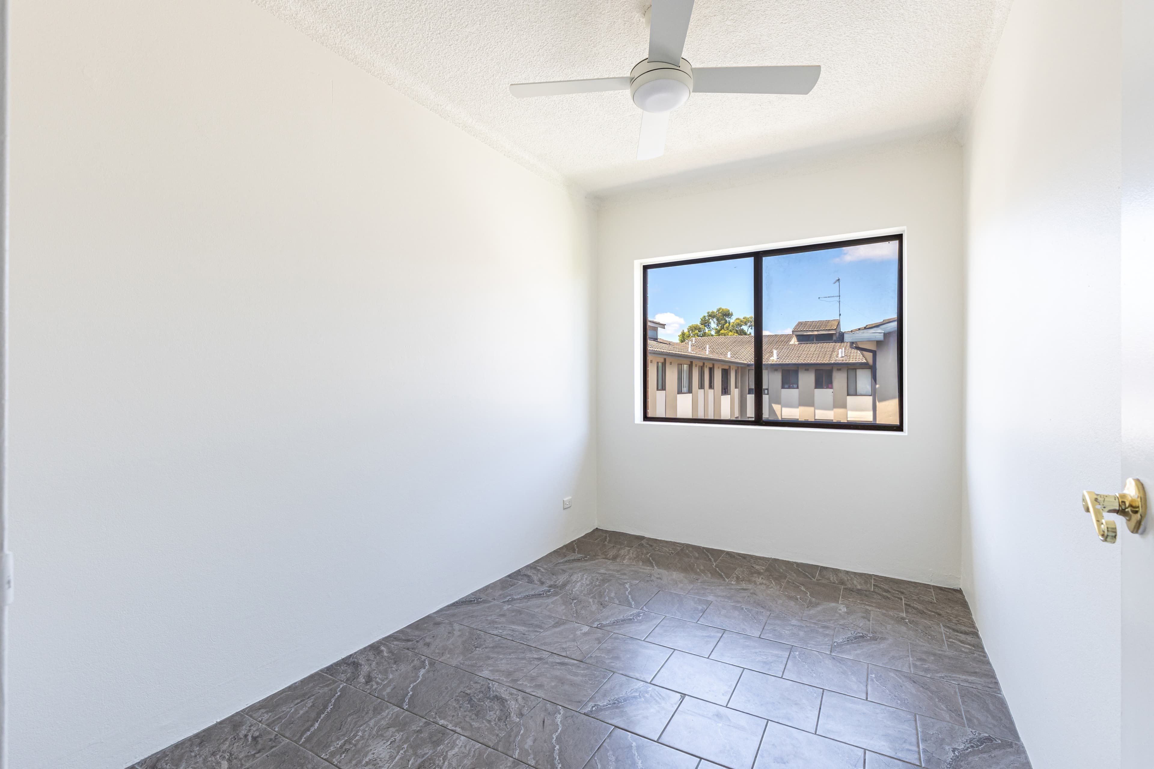 16/21 York Road, JAMISONTOWN, Jamisontown - Thumbnail 5