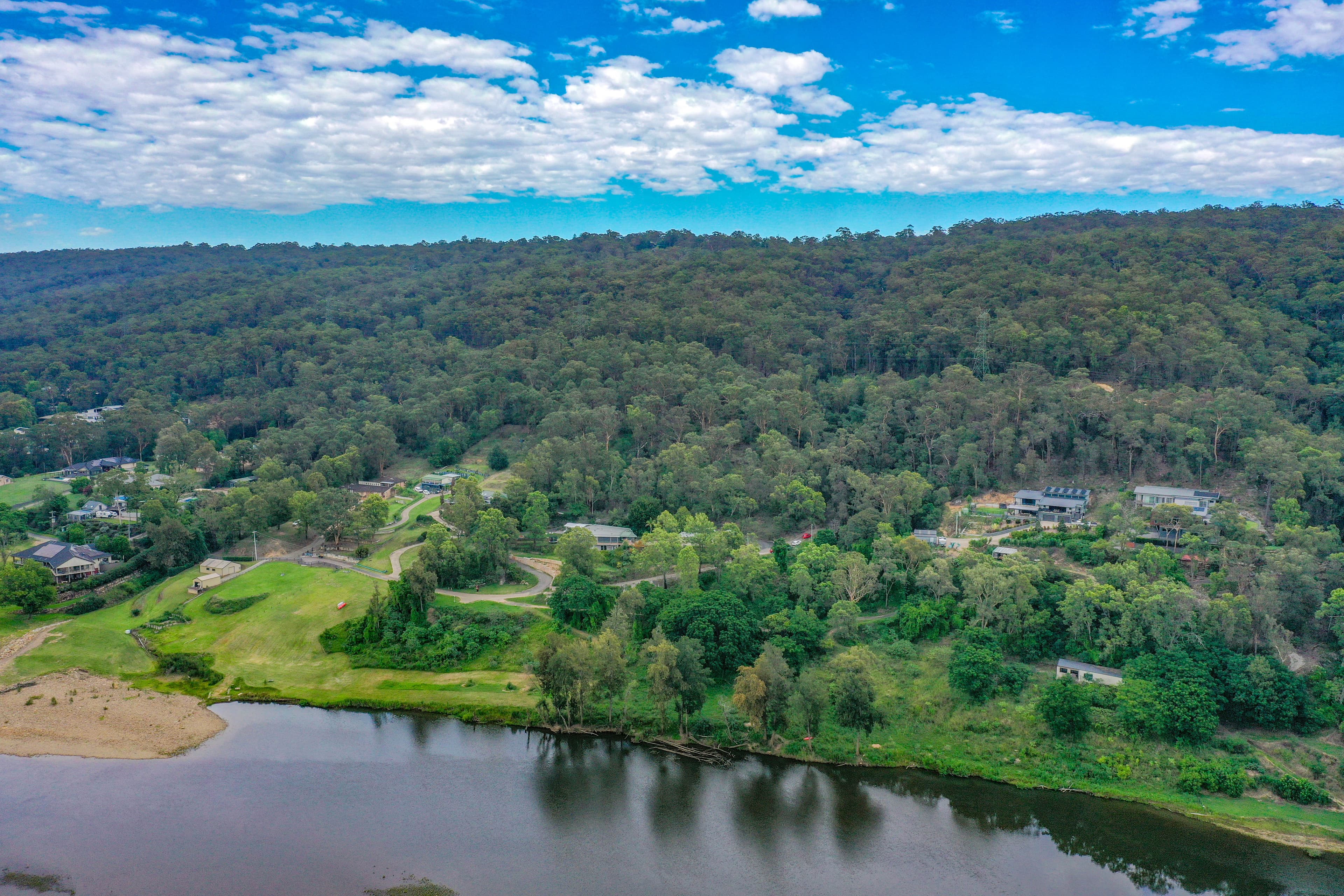 33 Riverbank Drive, EMU HEIGHTS, Emu Heights - Thumbnail 6
