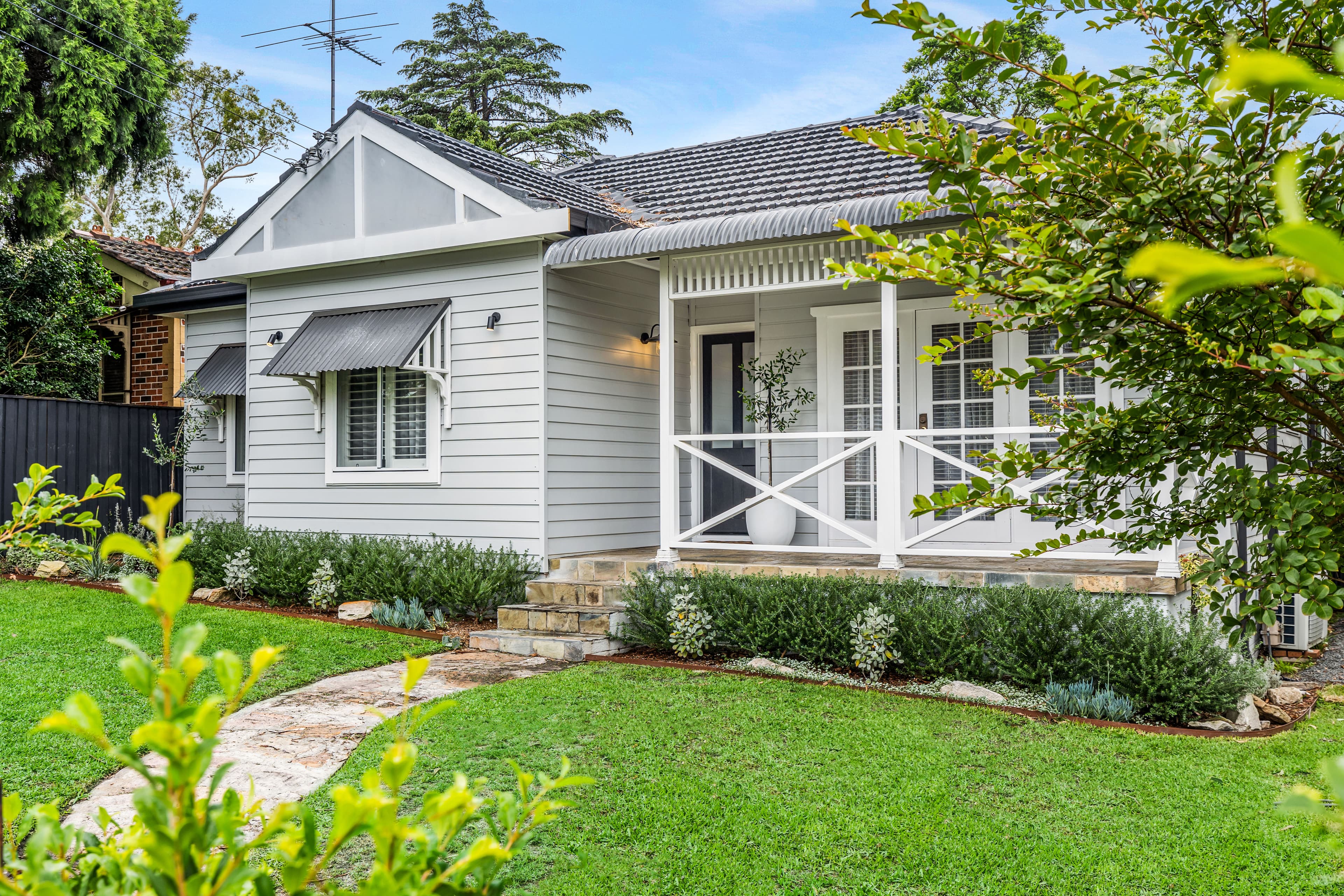 1 Rusden Road, BLAXLAND, Blaxland - Image 1