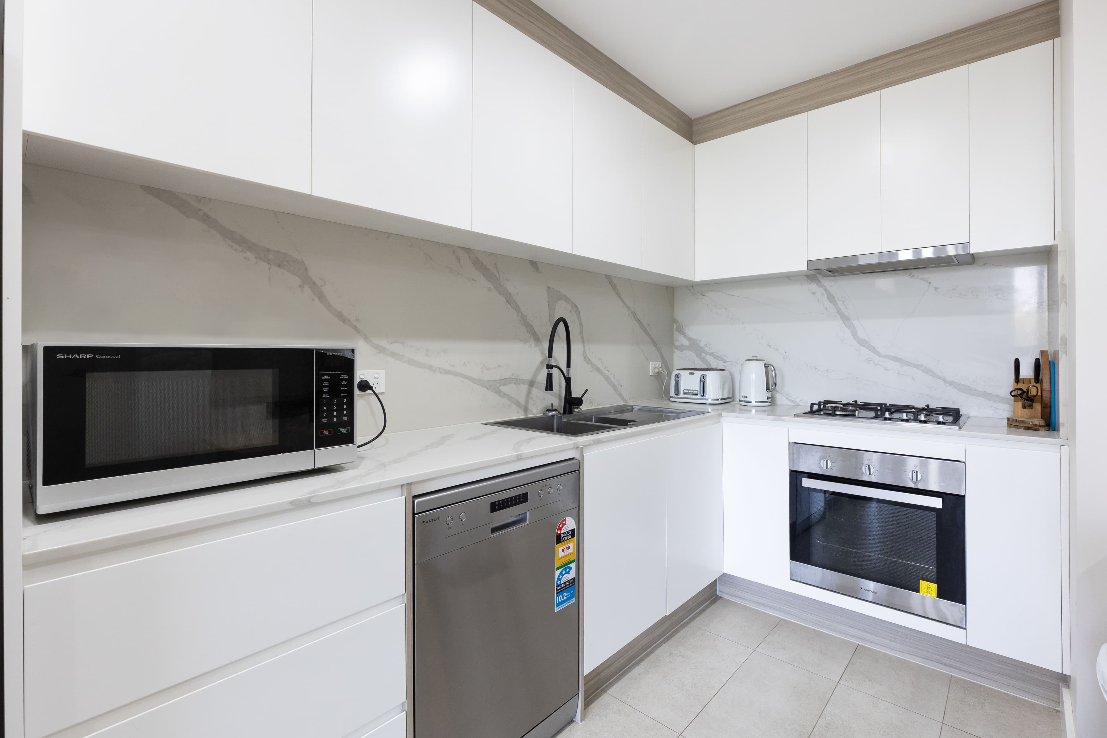 202/8 Fulton Street, PENRITH, Penrith - Thumbnail 3