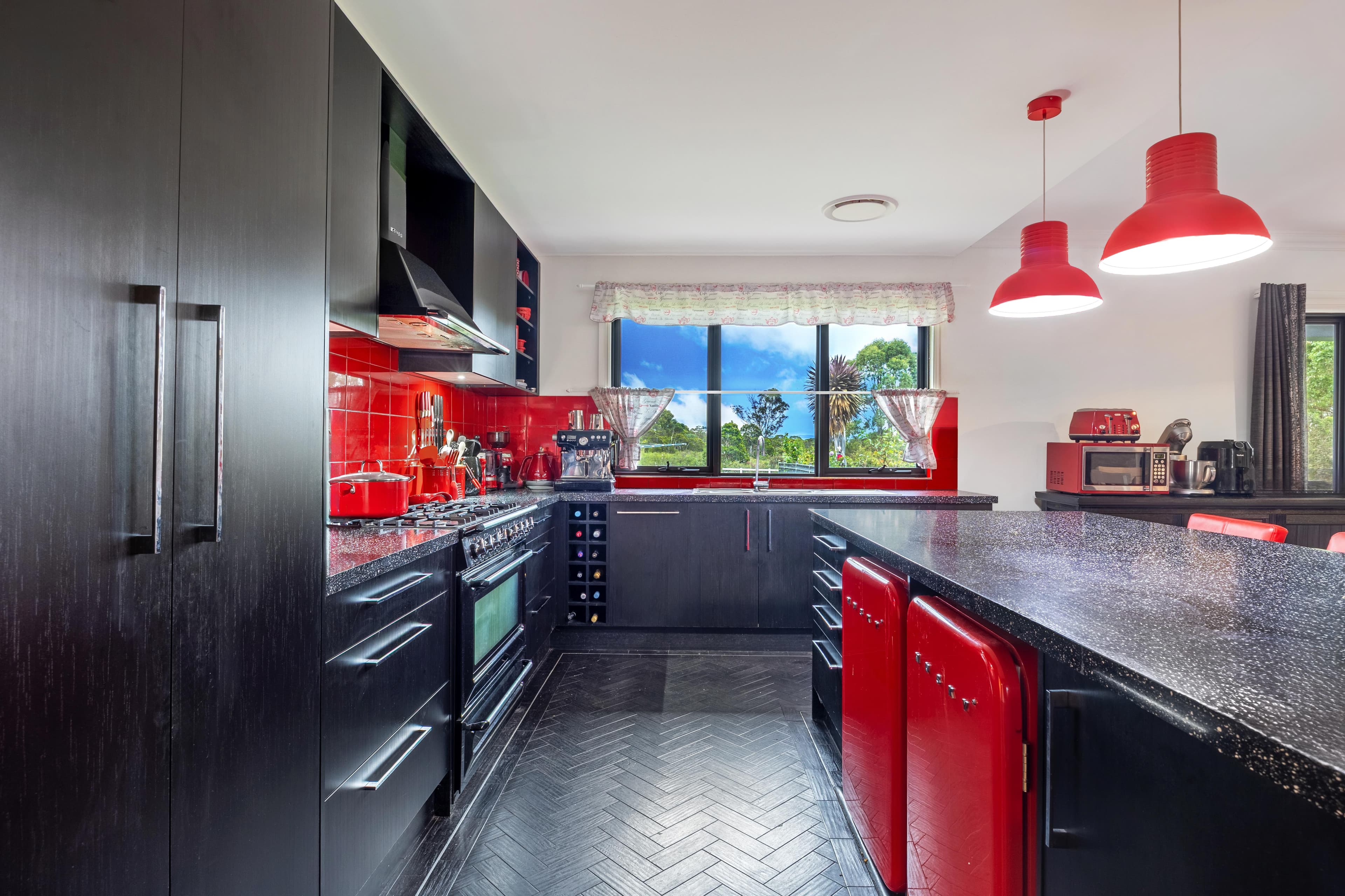 17 Halmstad Boulevard, LUDDENHAM, Luddenham - Thumbnail 5
