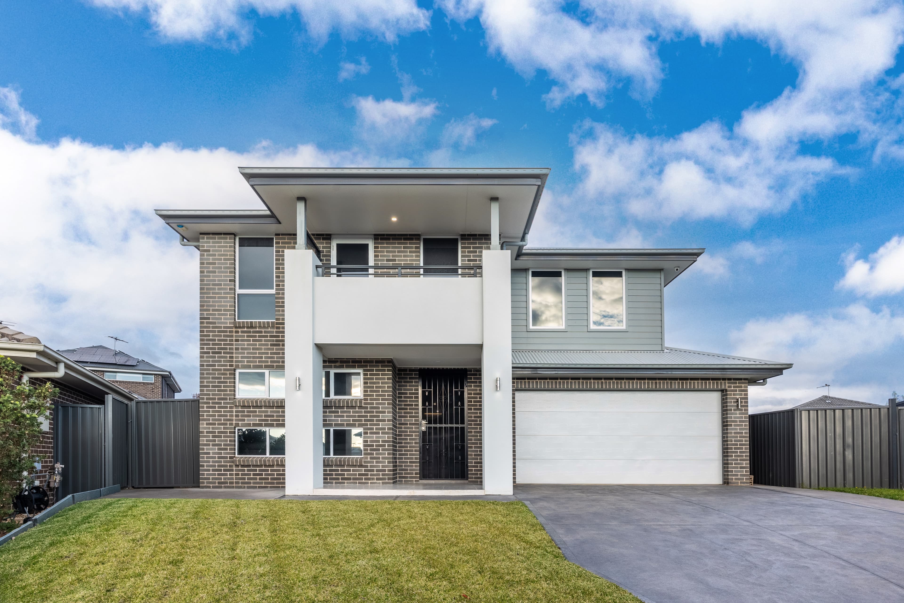 14 Treeview Place, GLENMORE PARK, Glenmore Park - Thumbnail 2