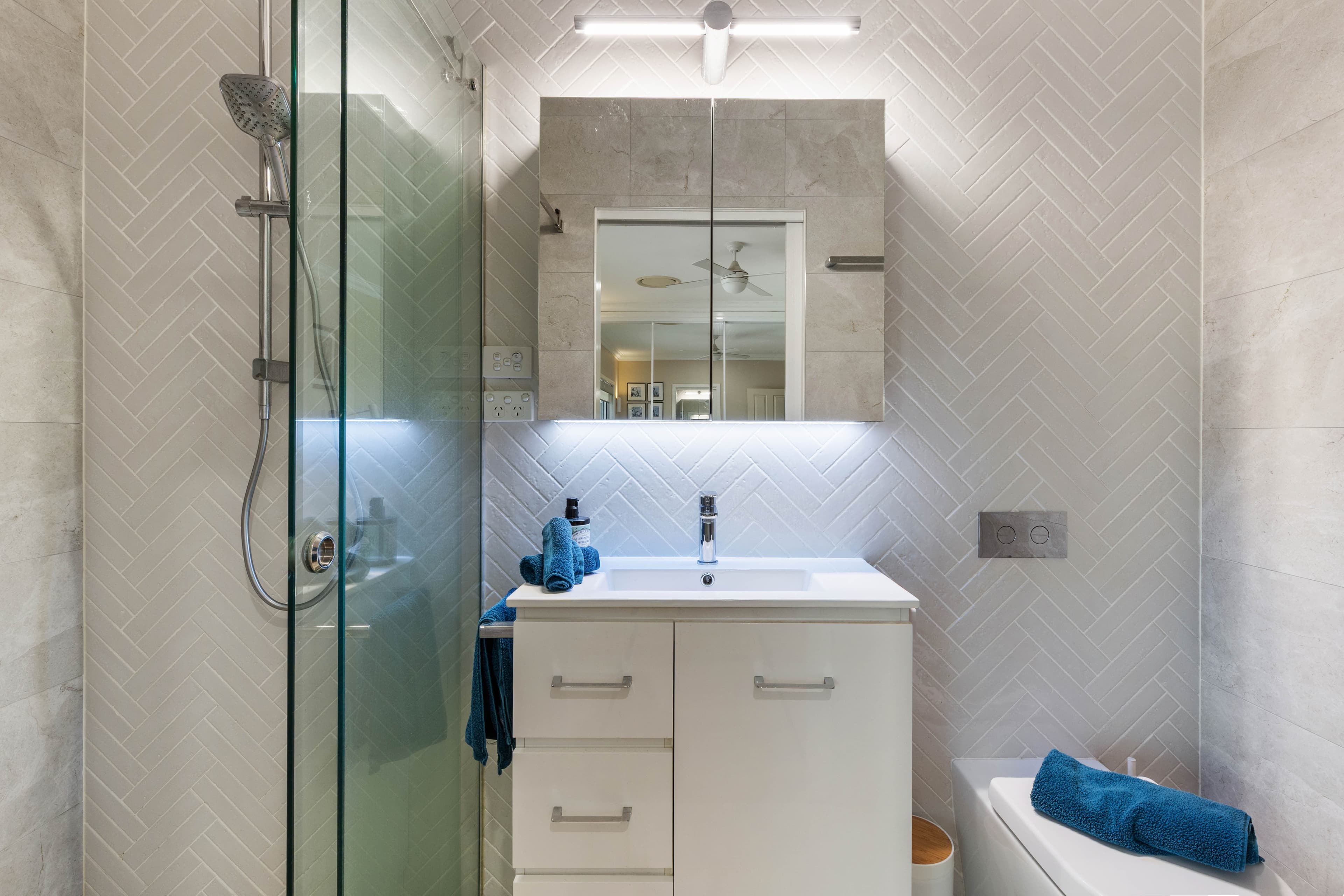 20 Darwin Drive, LAPSTONE, Lapstone - Thumbnail 8