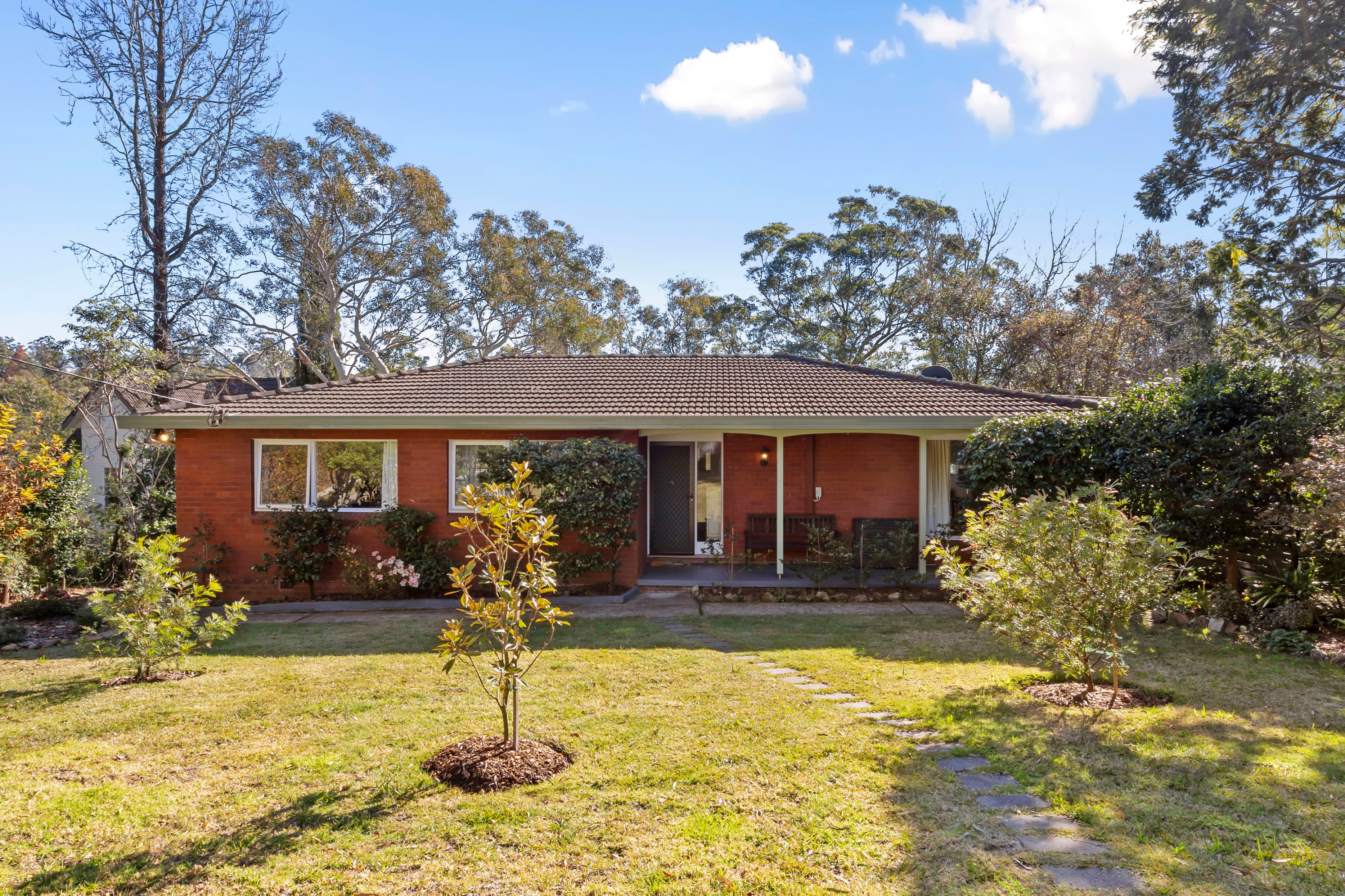 16 Russell Avenue, FAULCONBRIDGE, Faulconbridge - Image 1