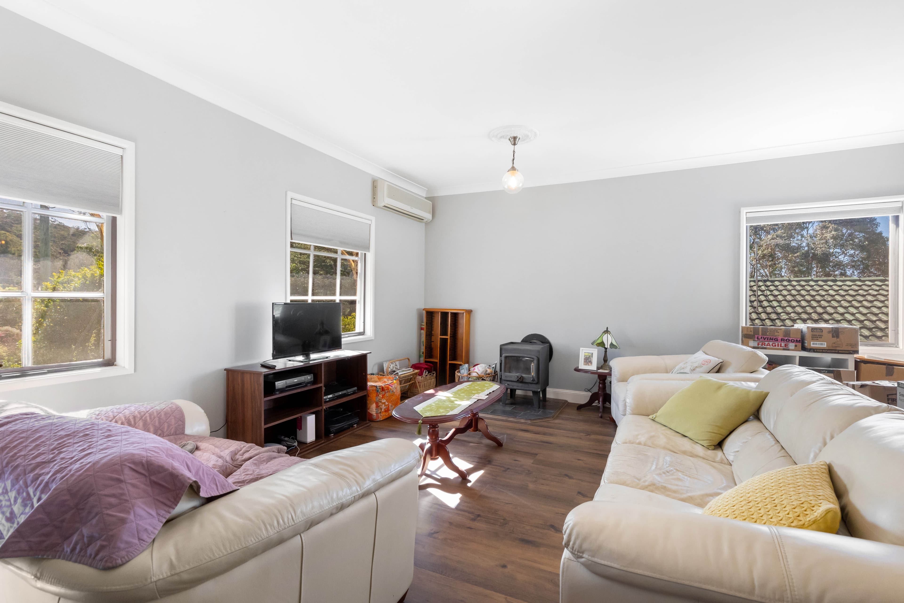 73 Red Gum Avenue, HAZELBROOK, Hazelbrook - Thumbnail 4