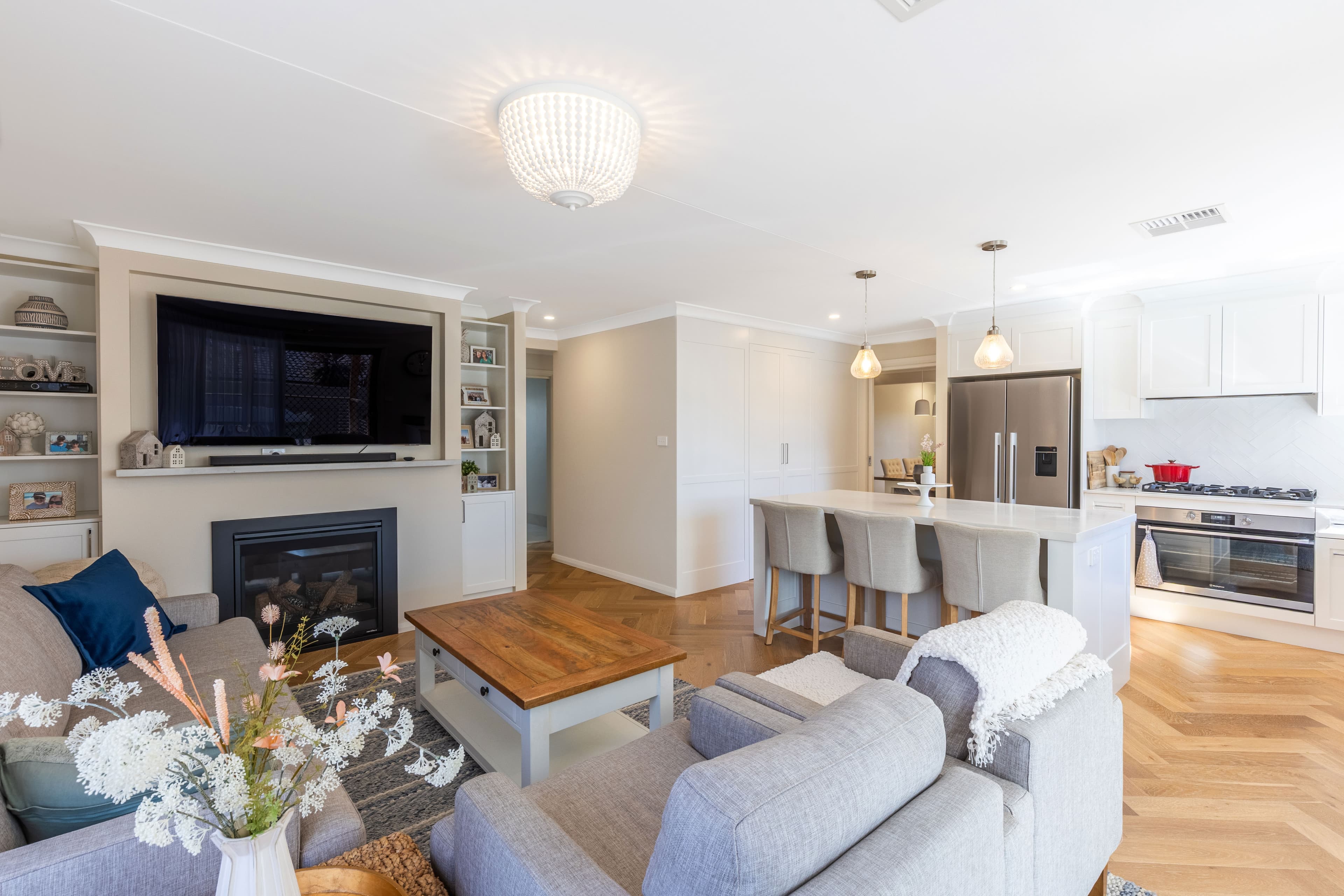 10 Brookdale Terrace, GLENBROOK, Glenbrook - Thumbnail 3