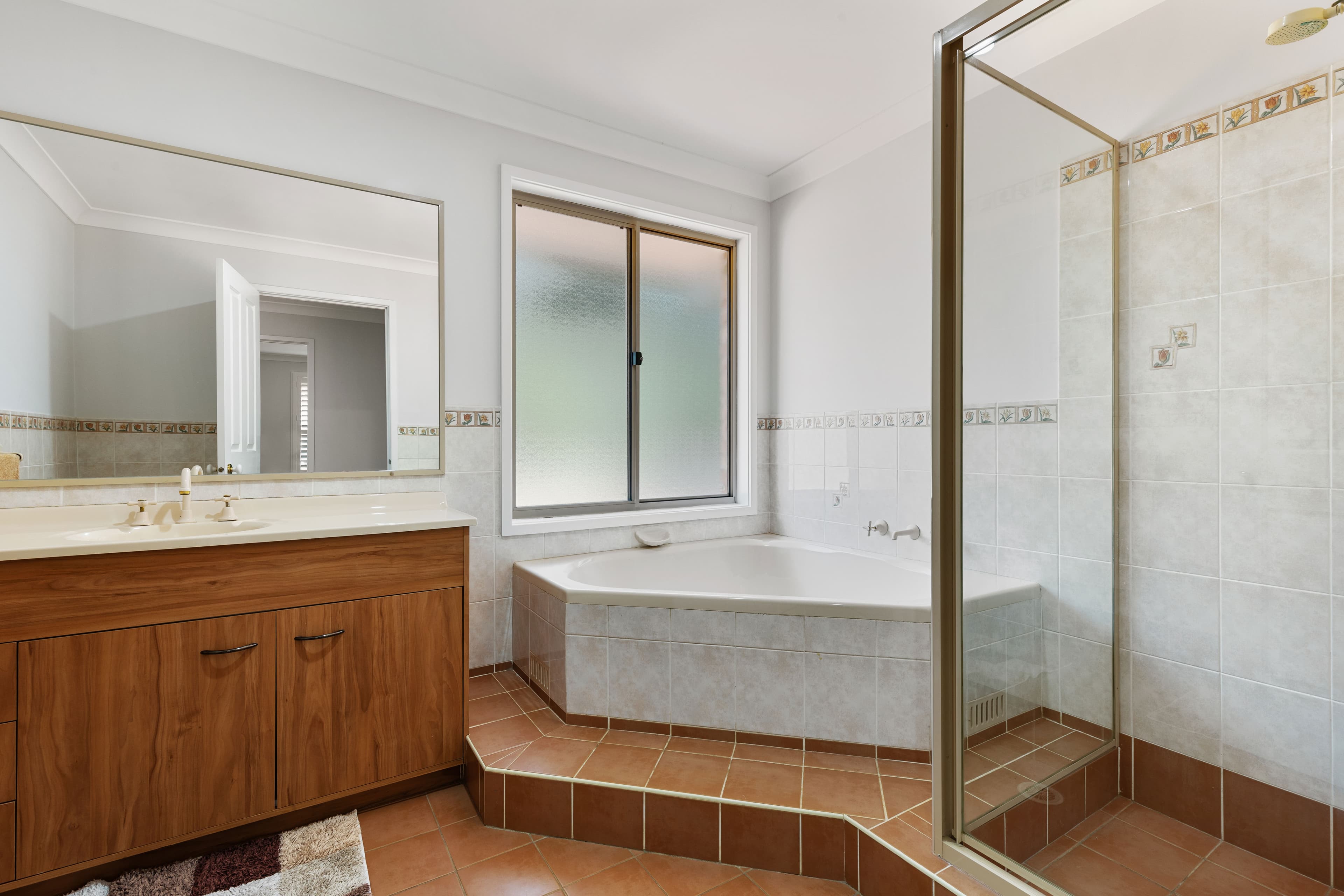 20 Dales Road, SILVERDALE, Silverdale - Thumbnail 8