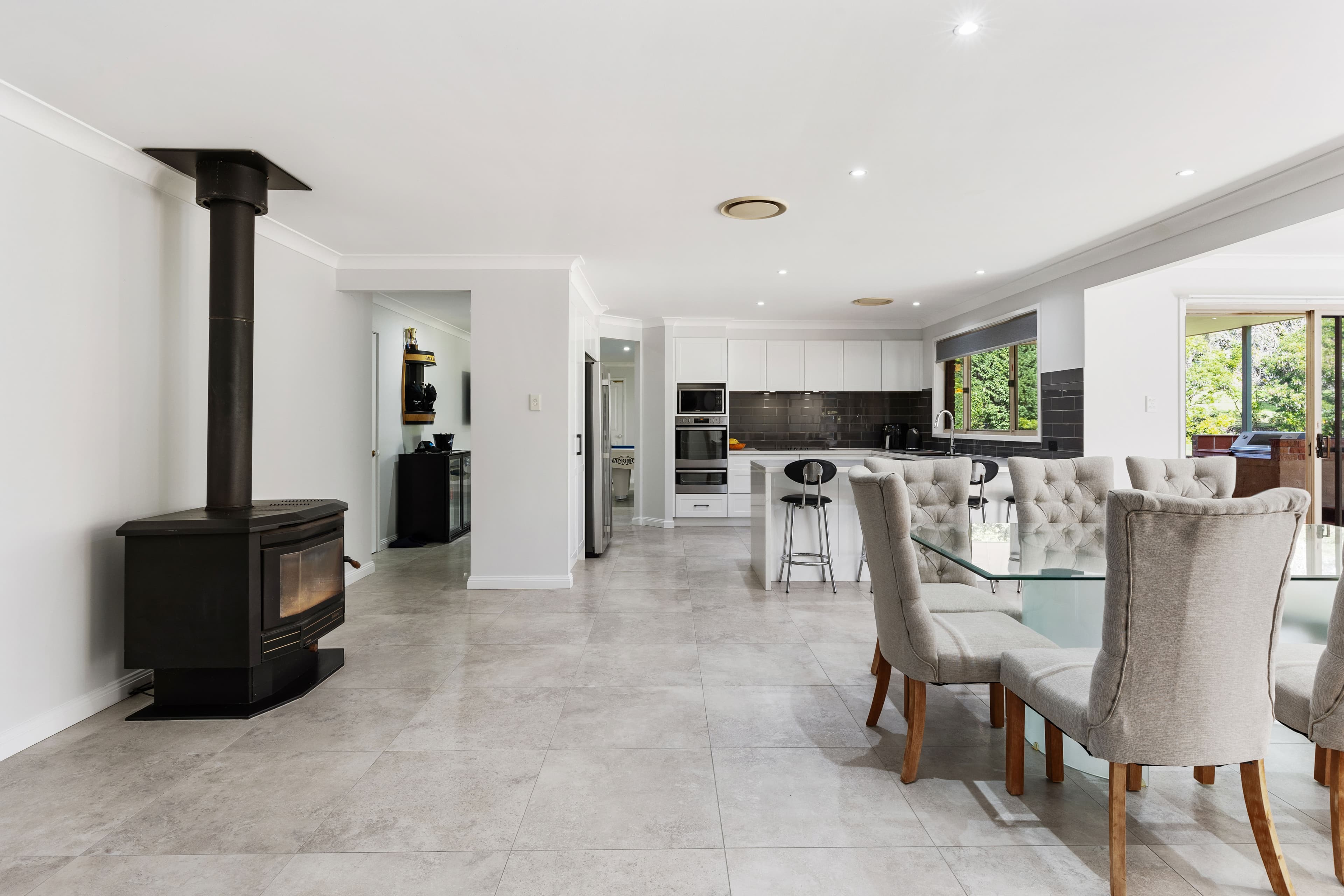 20 Dales Road, SILVERDALE, Silverdale - Thumbnail 4