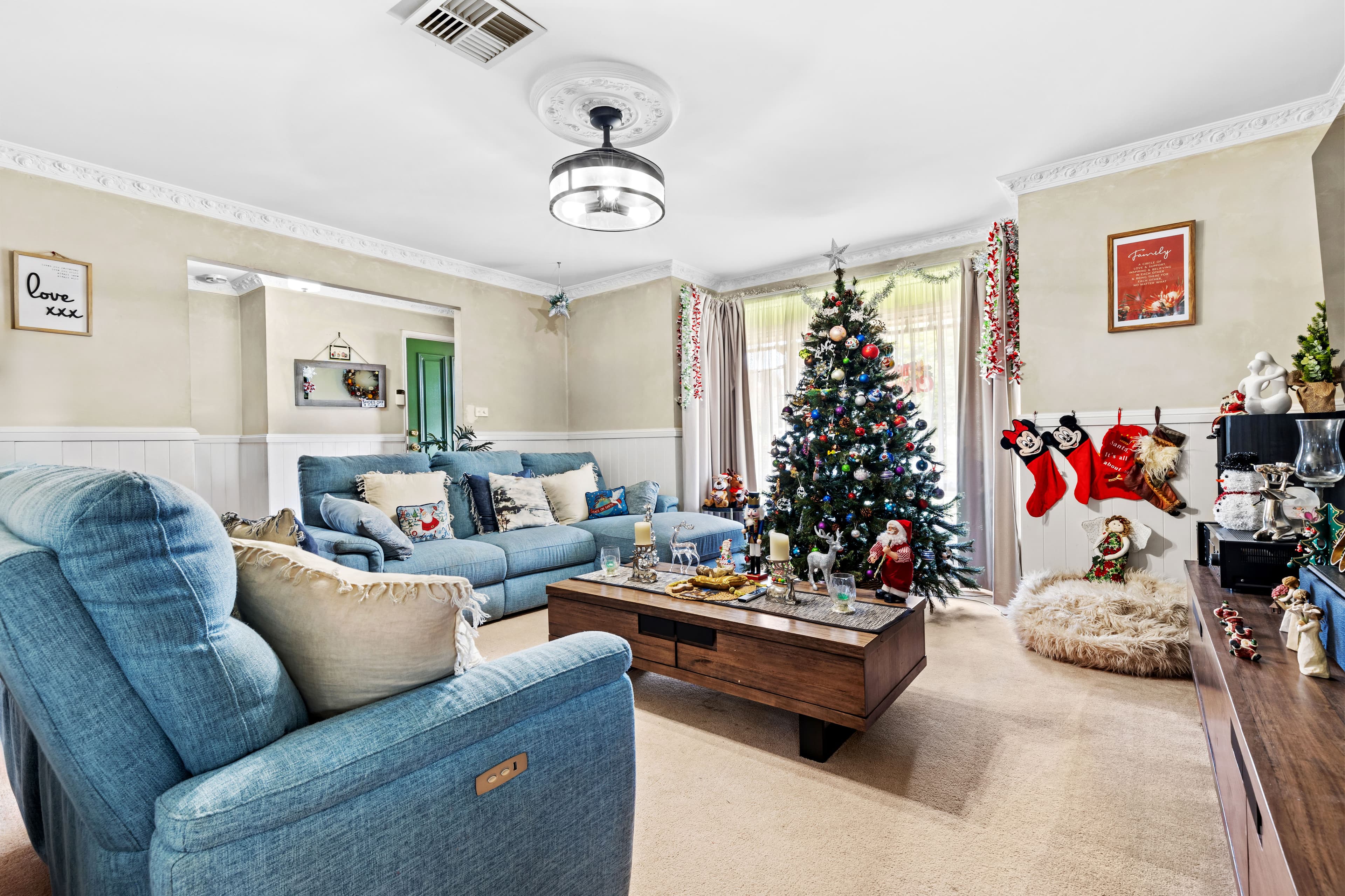 21 Marigold Close, GLENMORE PARK, Glenmore Park - Thumbnail 2