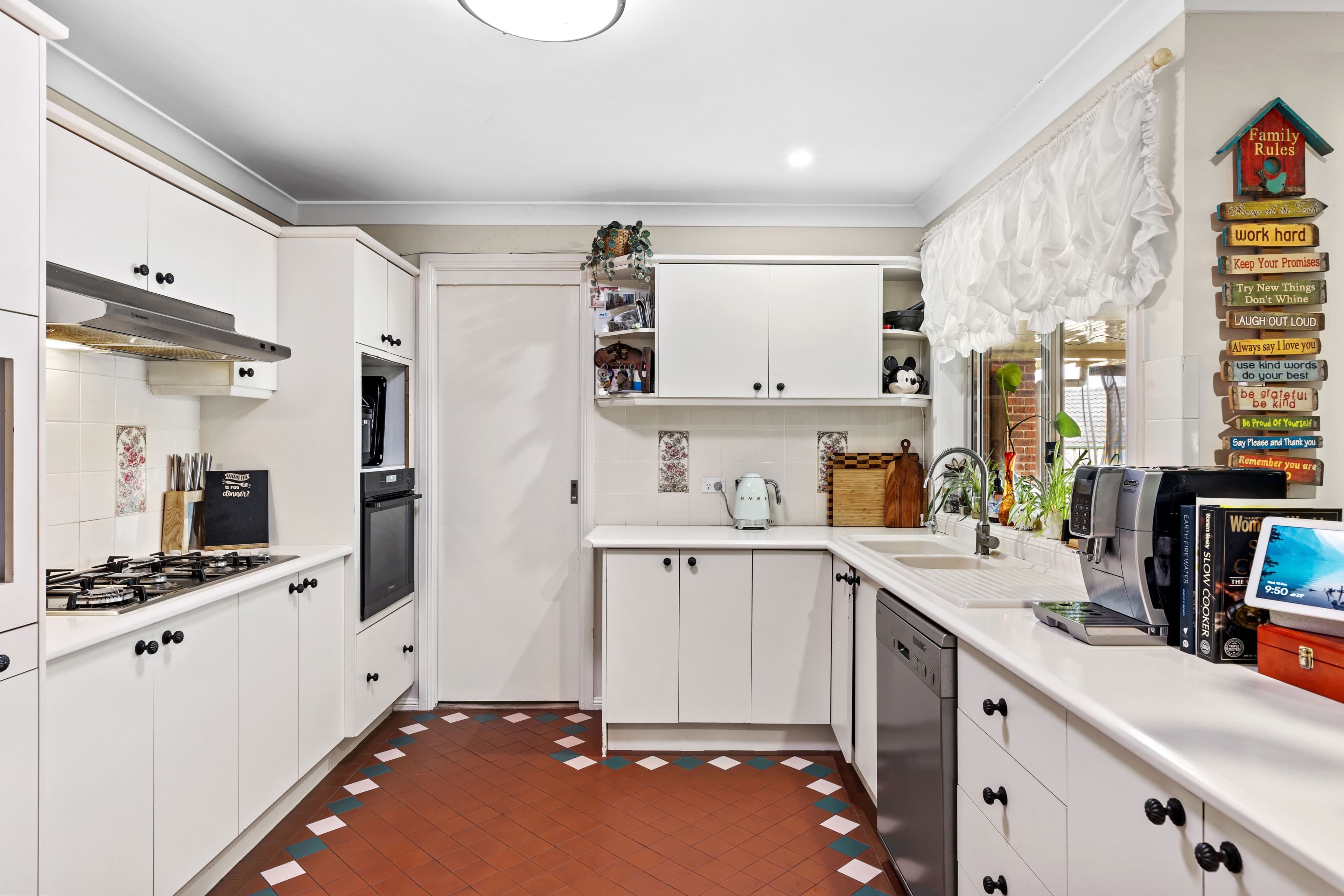 21 Marigold Close, GLENMORE PARK, Glenmore Park - Thumbnail 4