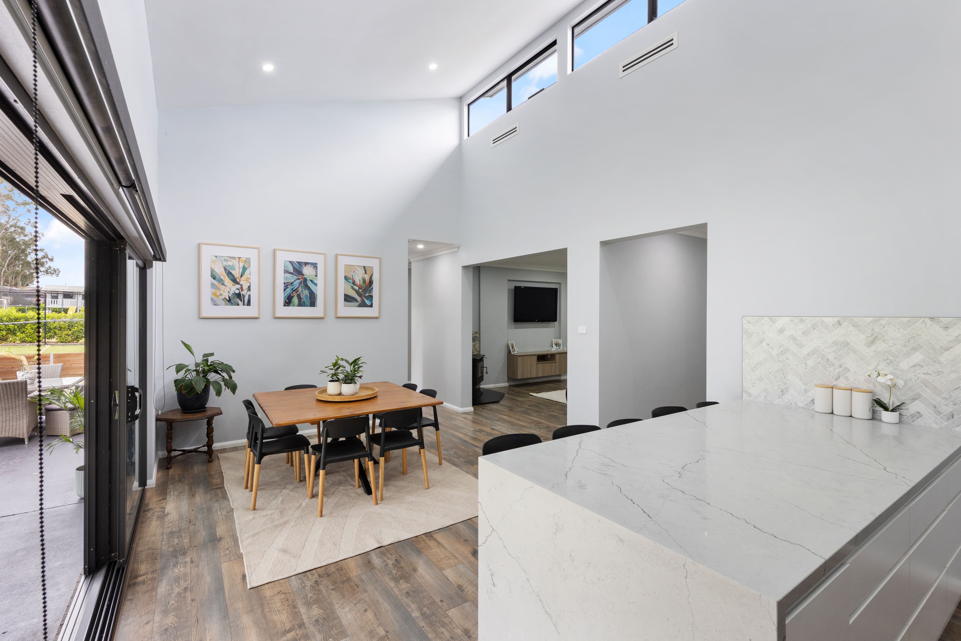 144 Kenilworth Crescent, CRANEBROOK, Cranebrook - Thumbnail 4