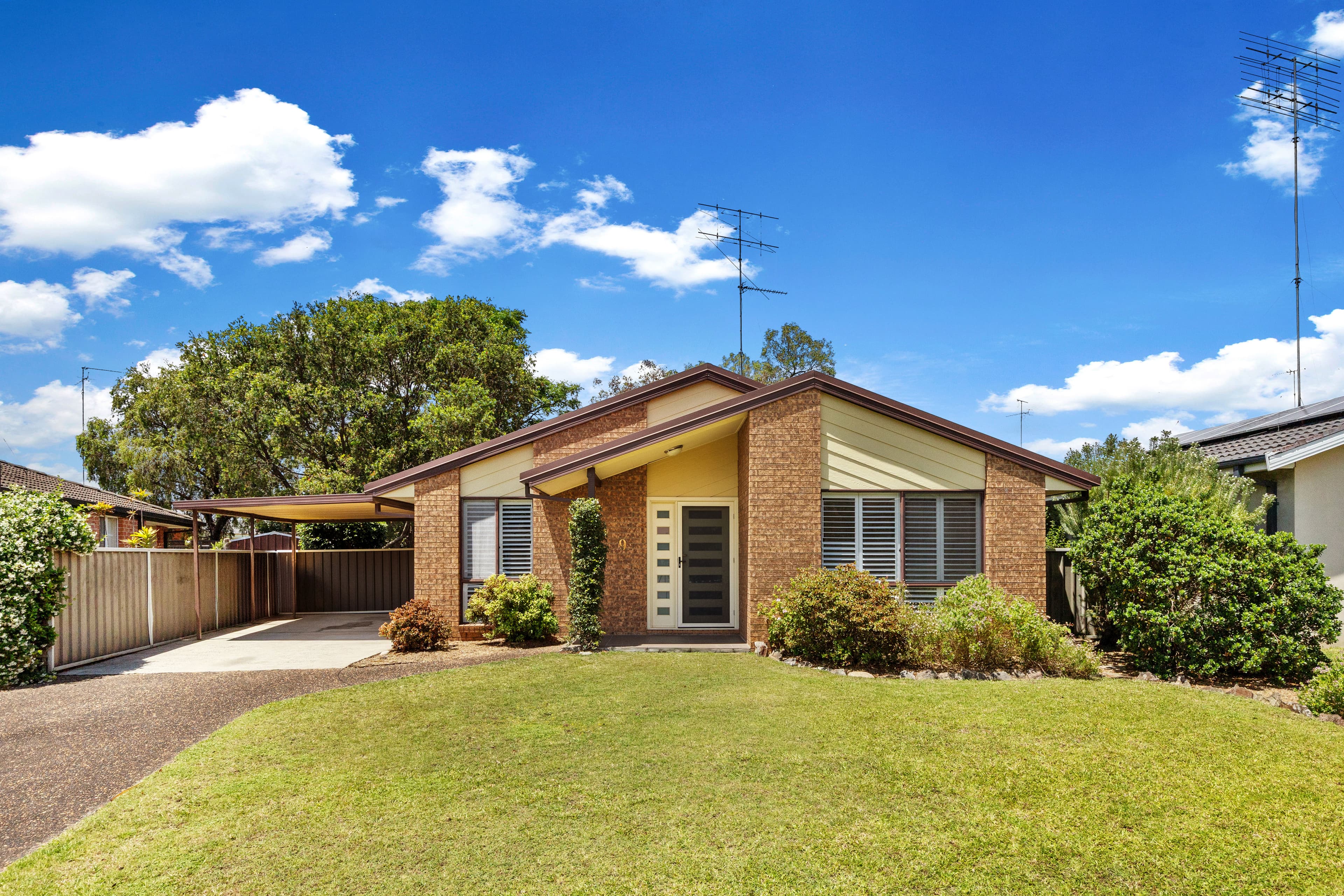 9 Salerno Close, EMU HEIGHTS, Emu Heights - Image 1