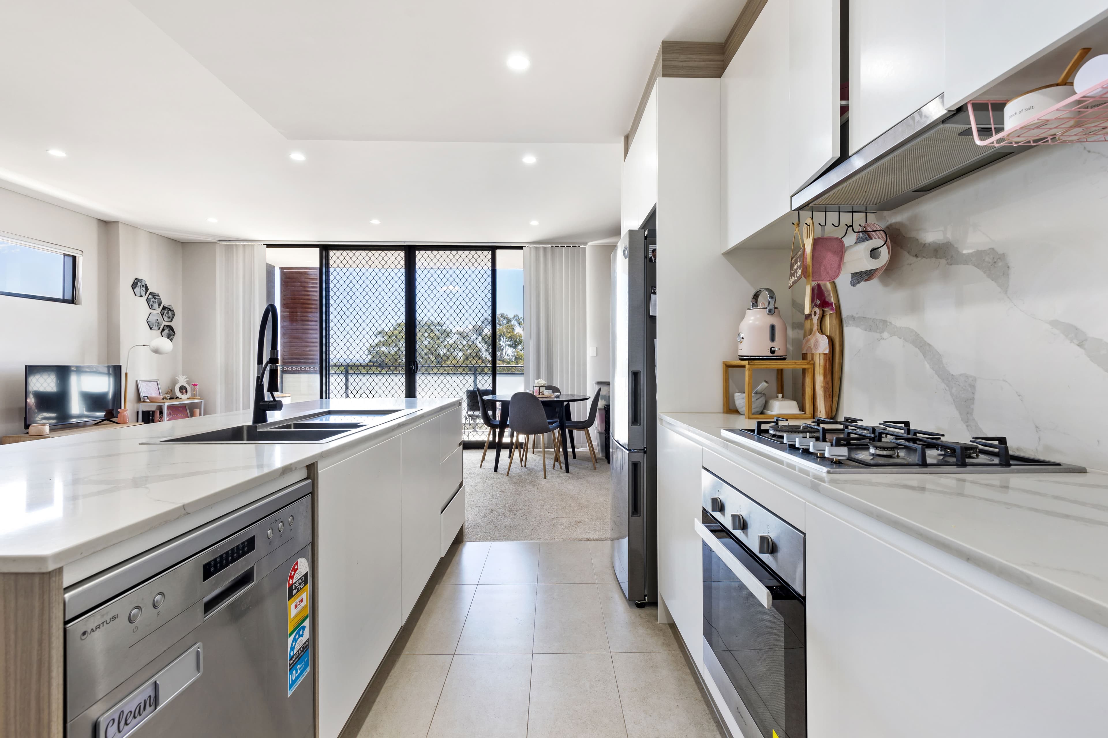 503/8 Fulton Street, PENRITH, Penrith - Thumbnail 6