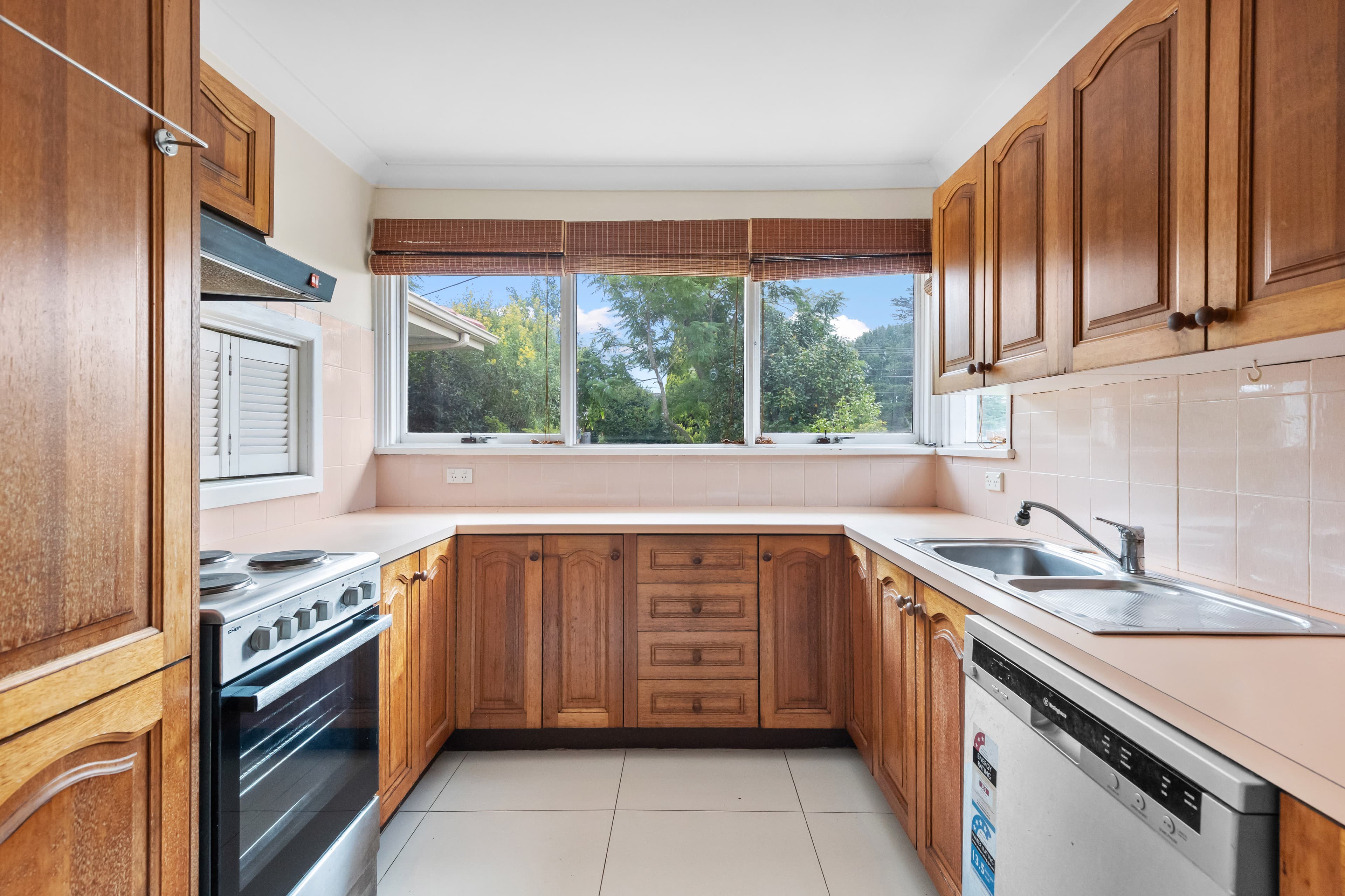22 Forbes Street, EMU PLAINS, Emu Plains - Thumbnail 4