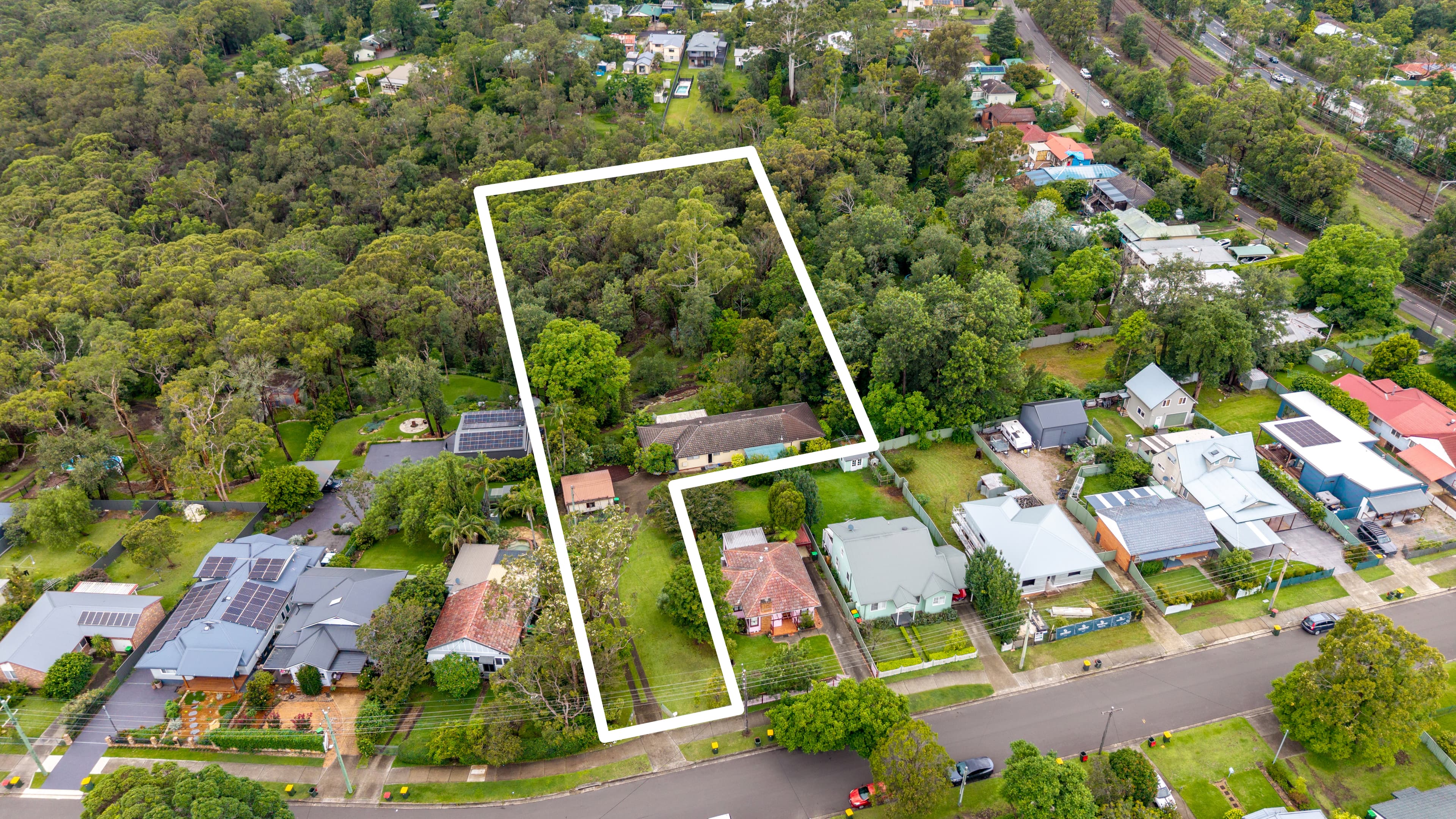 17 Rickard Road, WARRIMOO, Warrimoo - Thumbnail 2