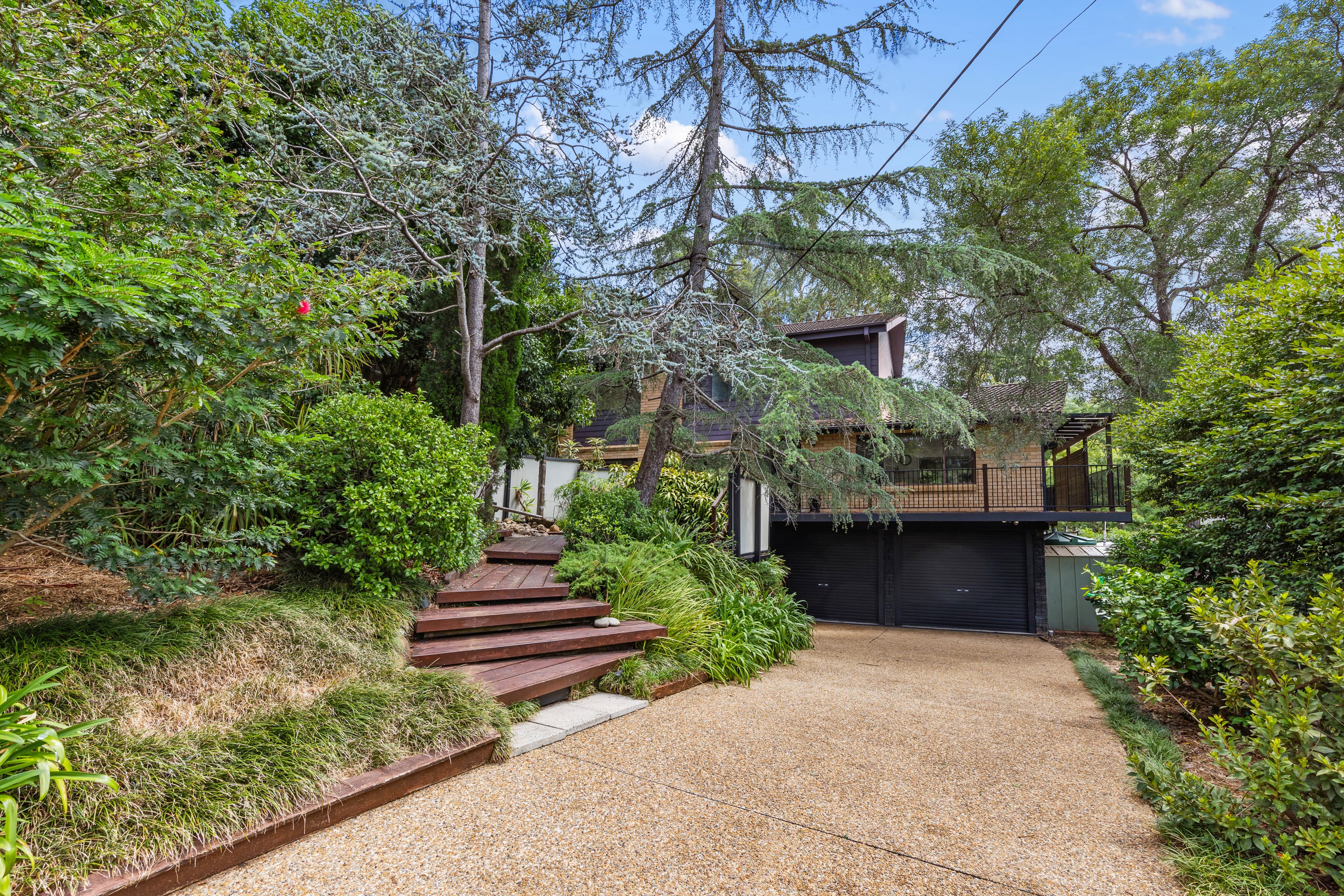 22 Sunland Crescent, MOUNT RIVERVIEW, Mount Riverview - Thumbnail 2