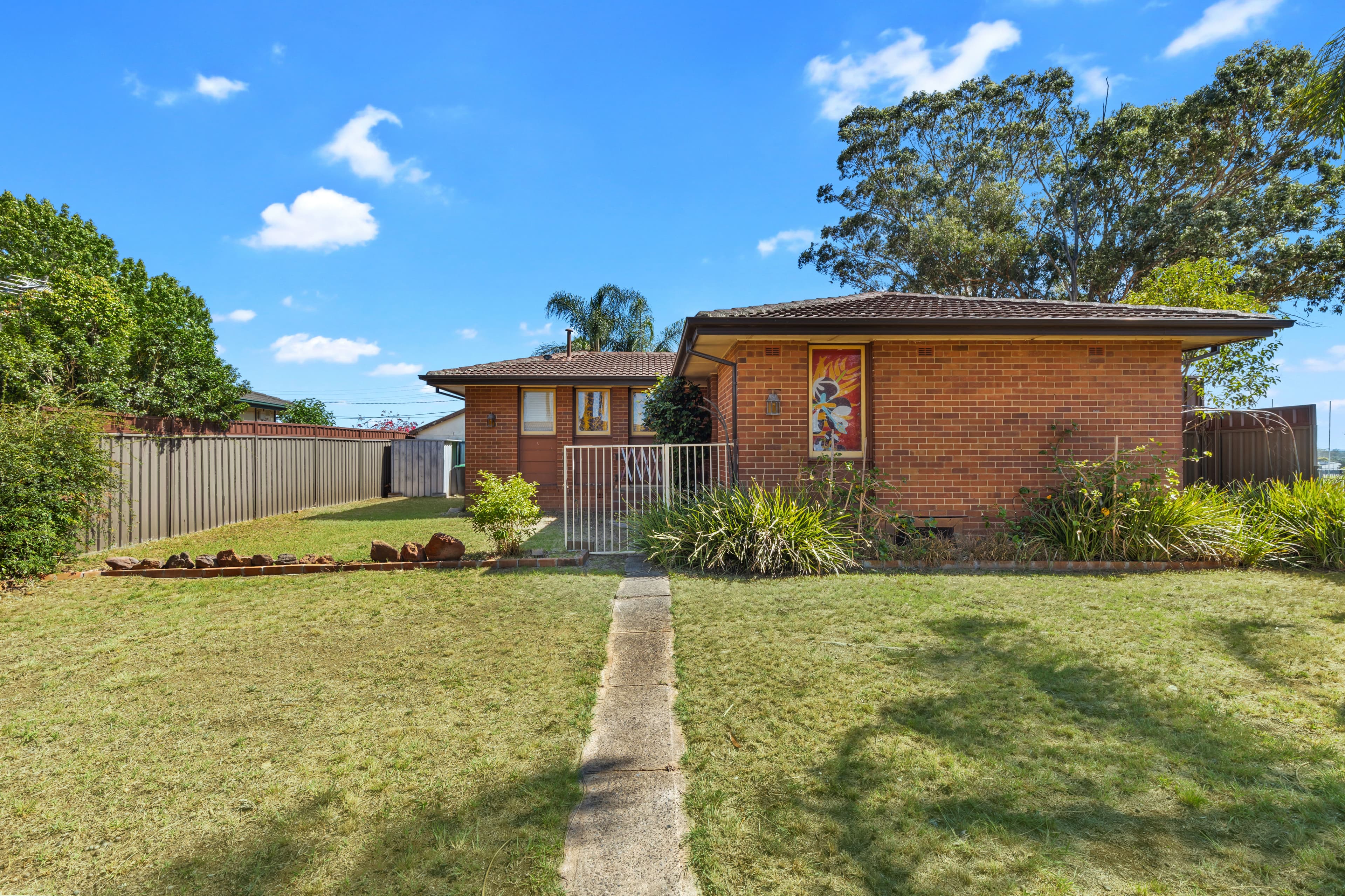 12 Basildon Place, HEBERSHAM, Hebersham - Image 1