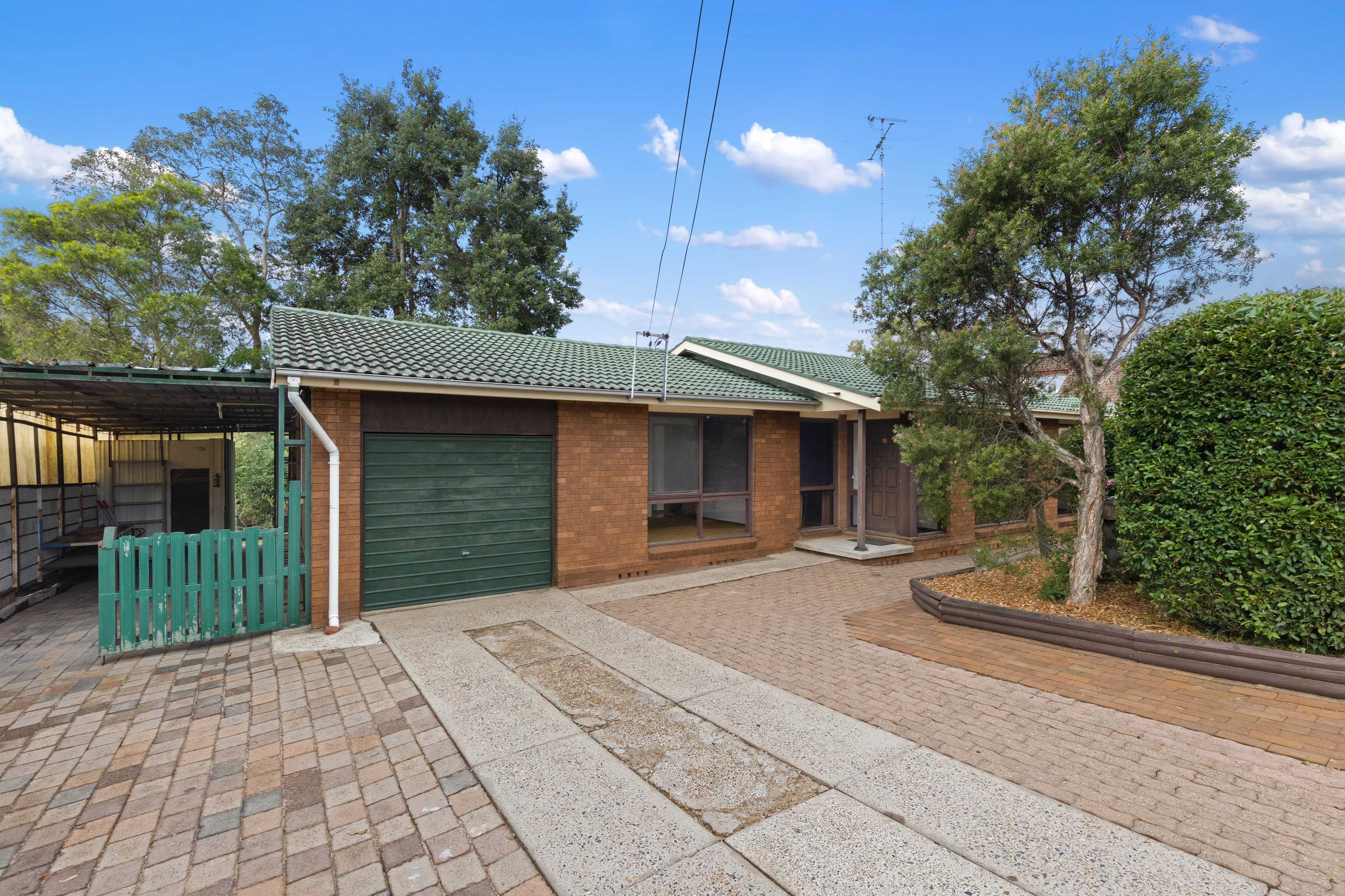 19 Ravine Avenue, BLAXLAND, Blaxland - Image 1