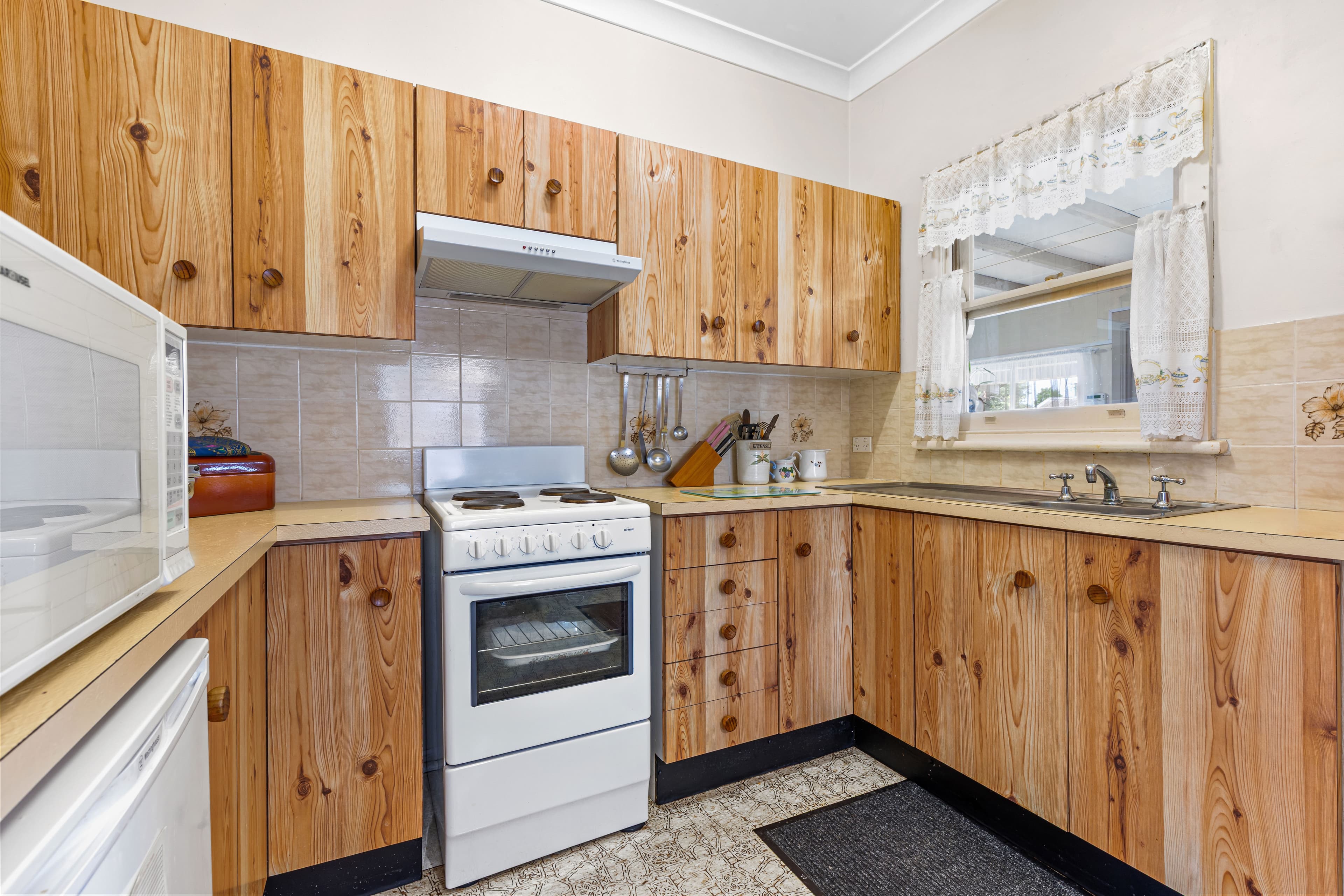 8 Wilson Place, ST MARYS, St Marys - Thumbnail 5