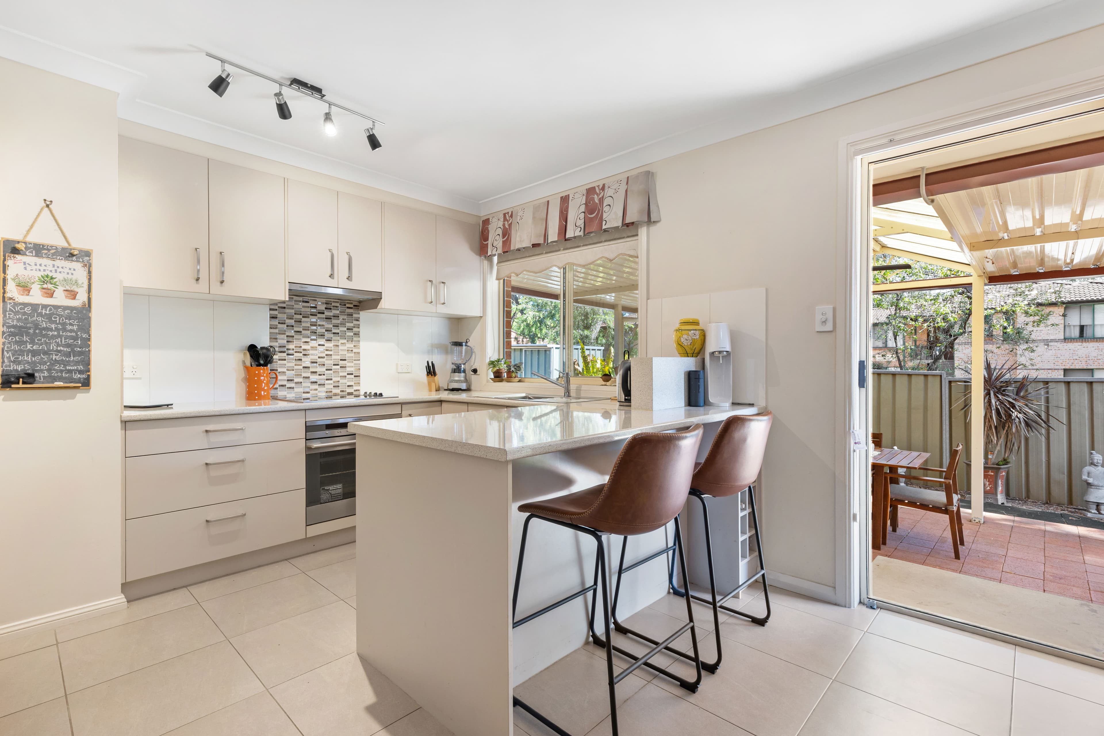 11/9-11 Troy Street, EMU PLAINS, Emu Plains - Thumbnail 6
