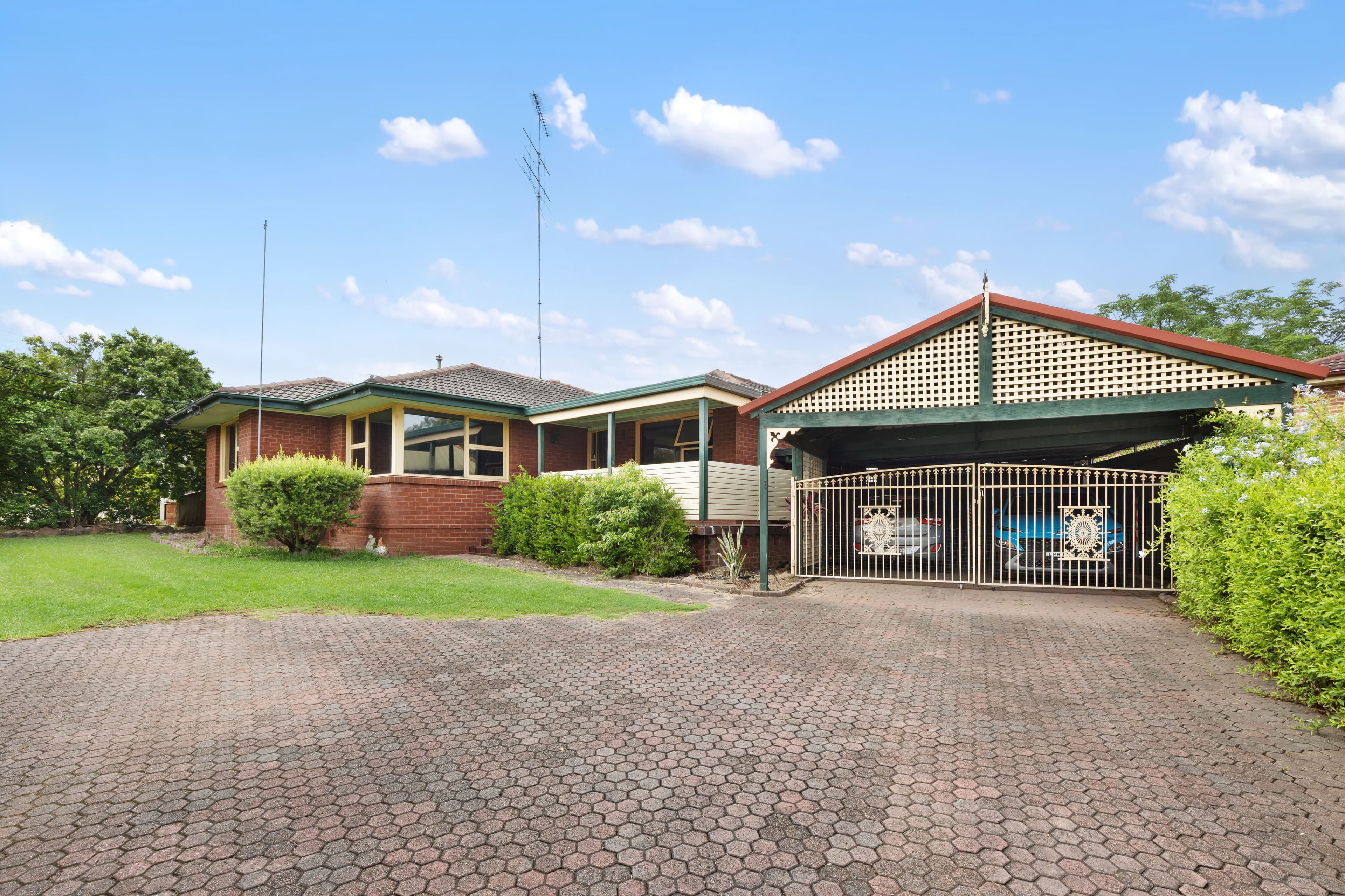 130 Coreen Avenue, PENRITH, Penrith - Image 1