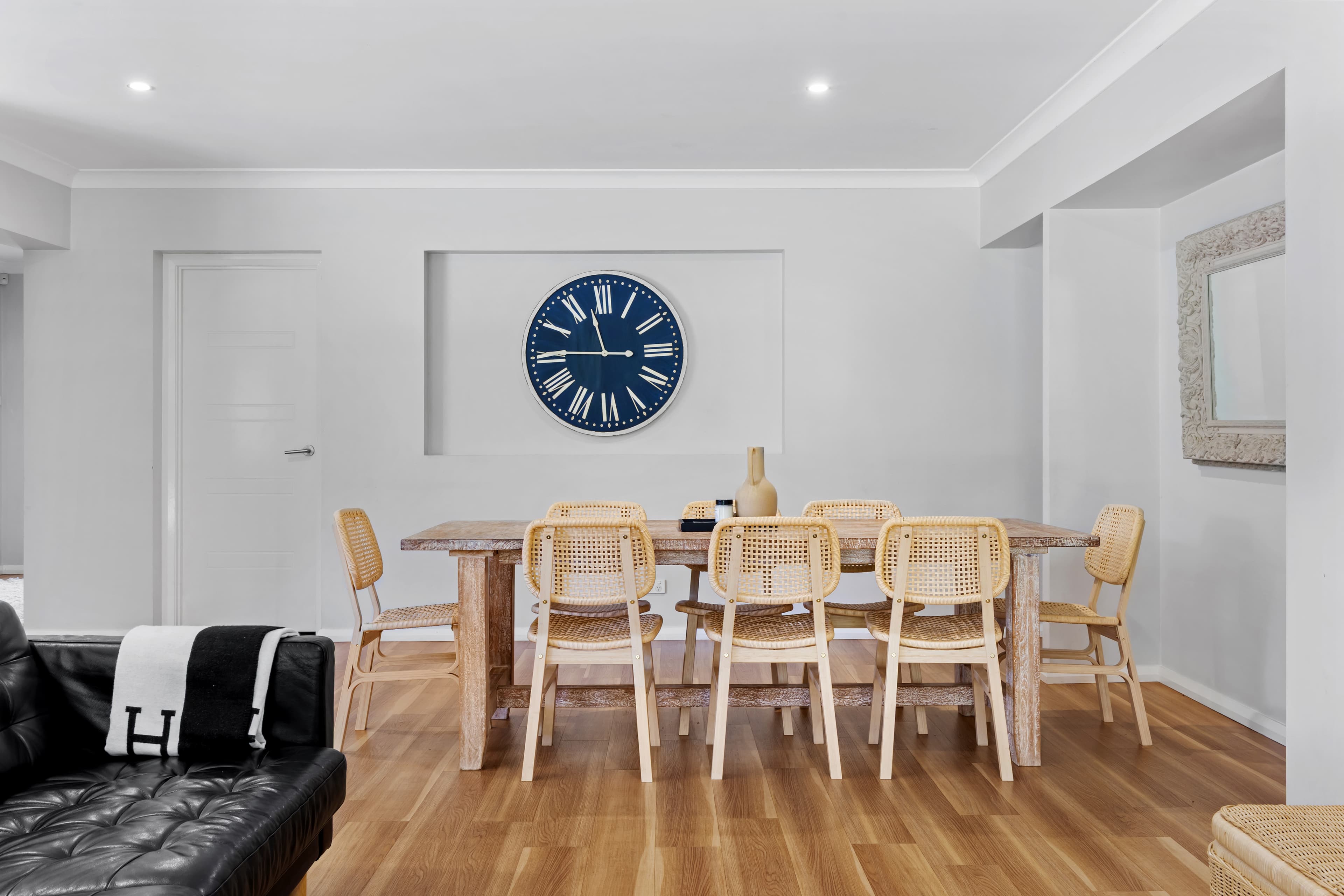 6 Woodhall Place, LUDDENHAM, Luddenham - Thumbnail 4