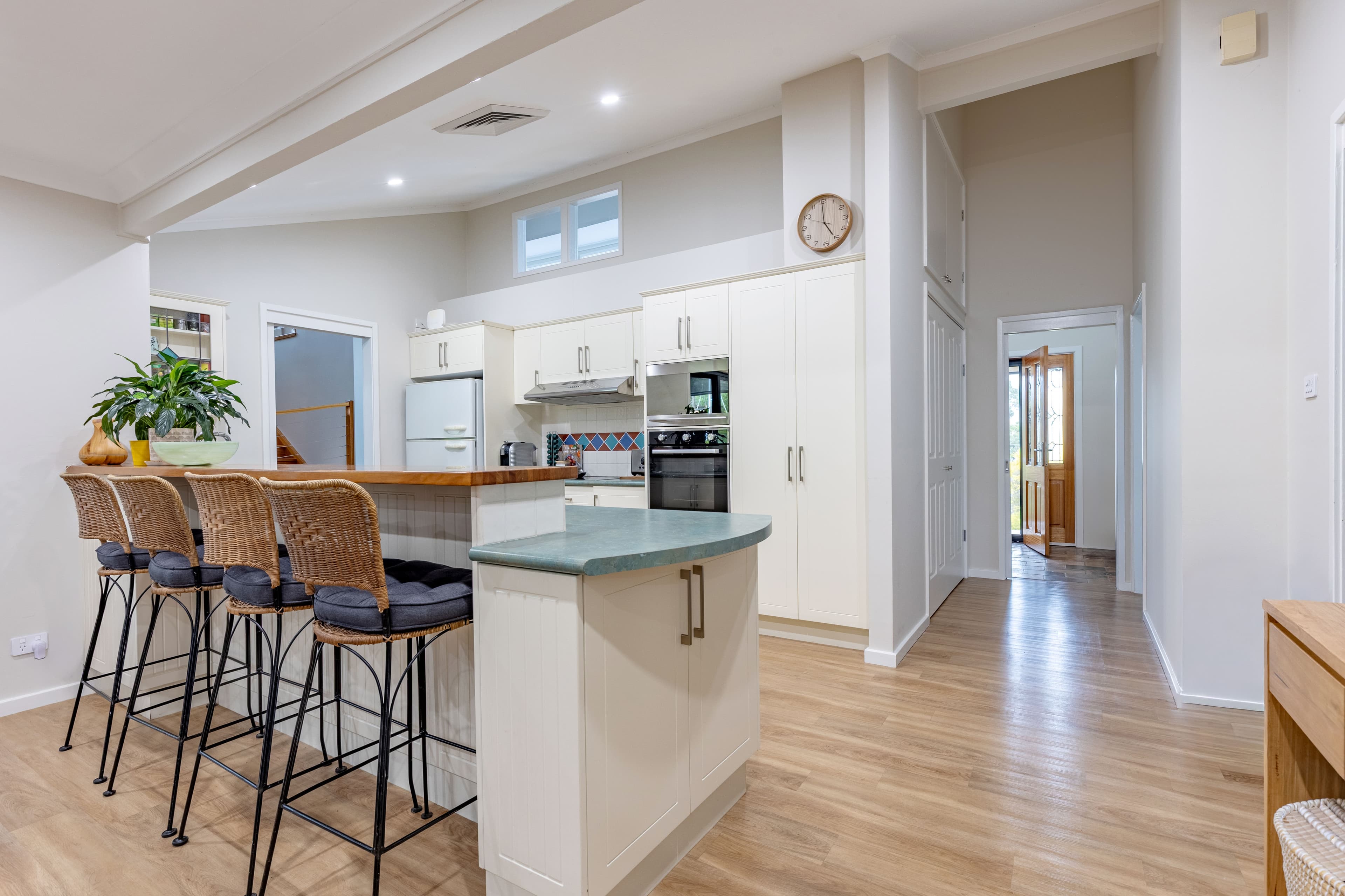 6 Vista Parade, MOUNT RIVERVIEW, Mount Riverview - Thumbnail 4