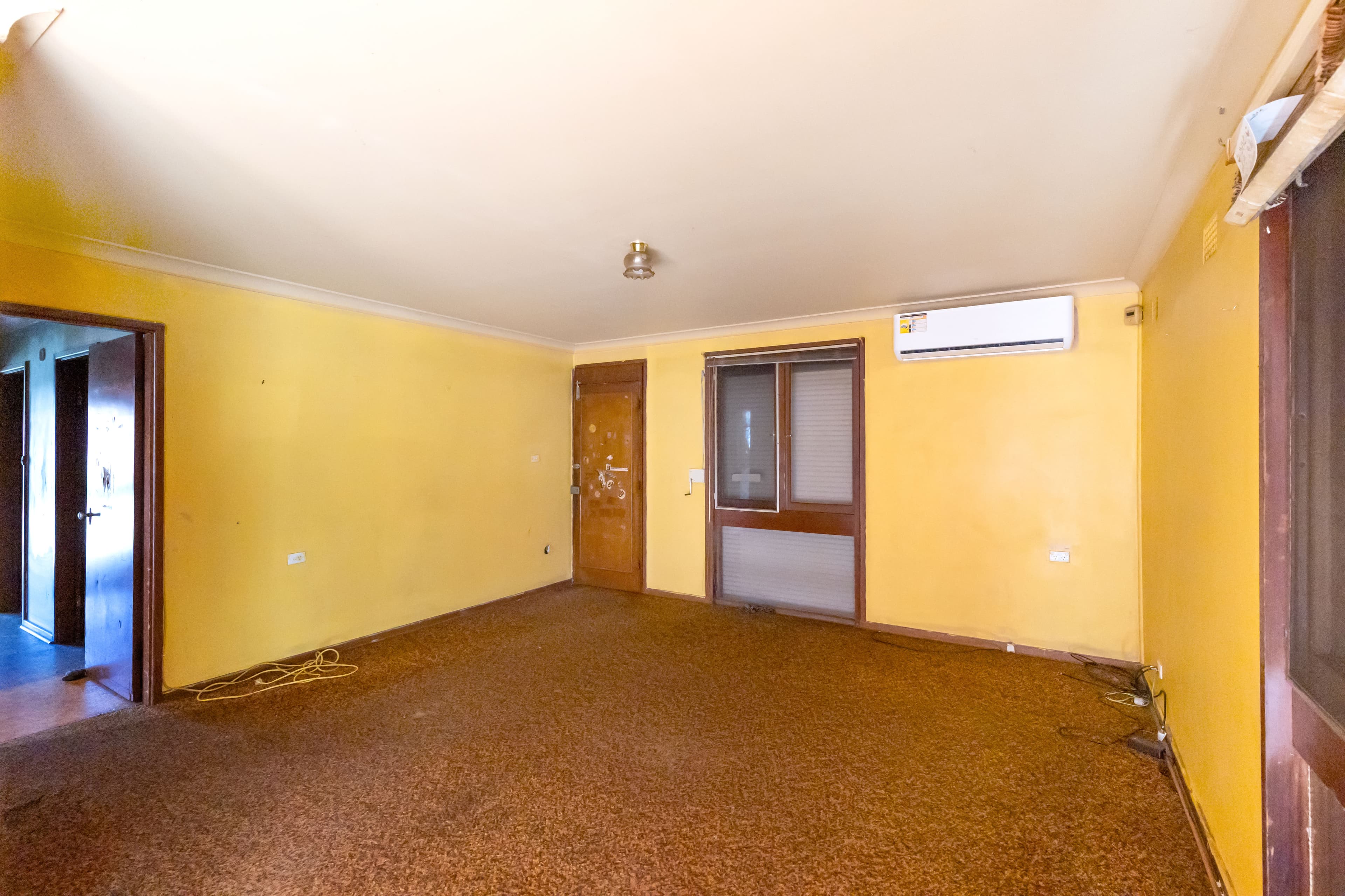 9 Casey Place, BLACKETT, Blackett - Thumbnail 3