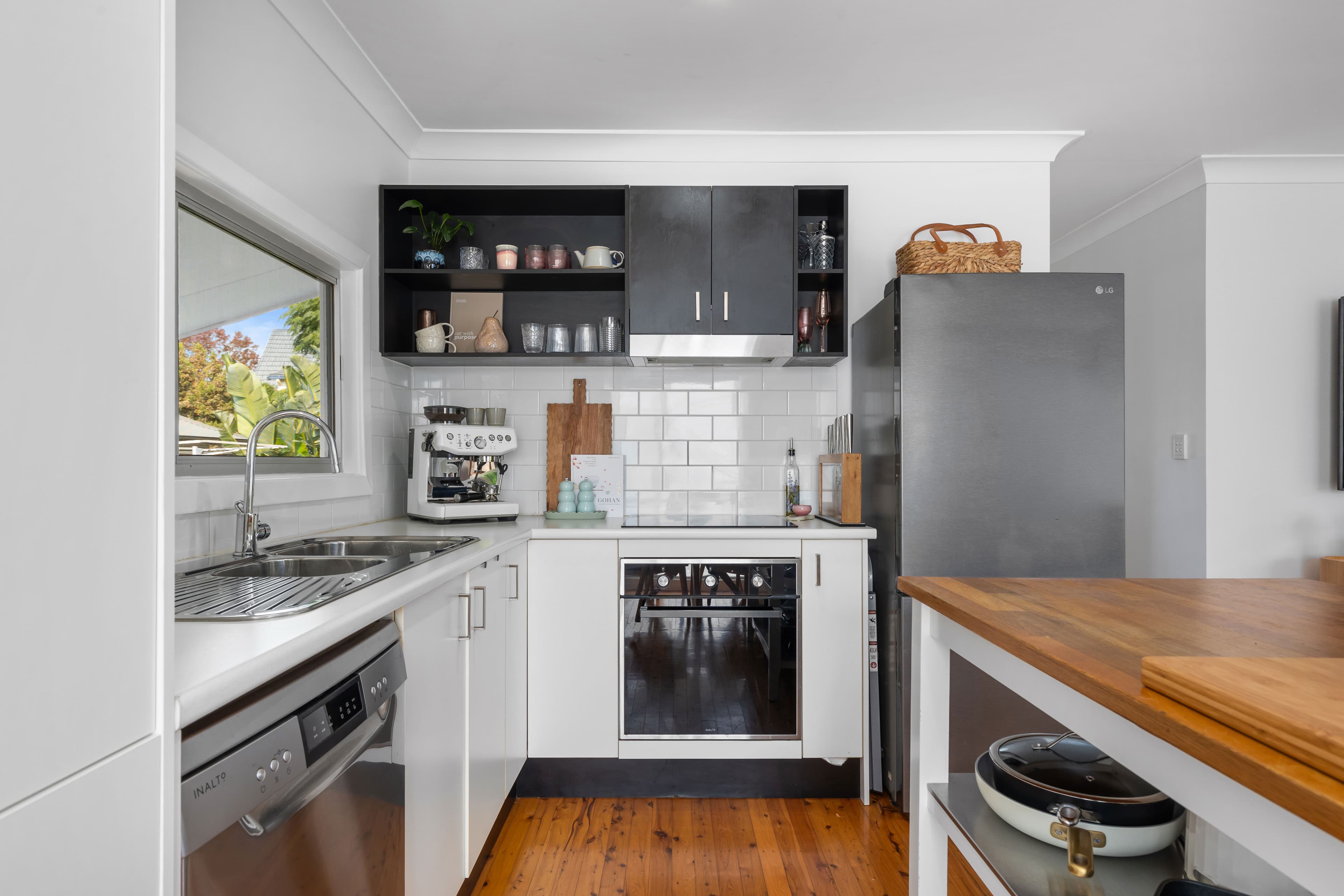 25 Bellereeve Avenue, MOUNT RIVERVIEW, Mount Riverview - Thumbnail 5