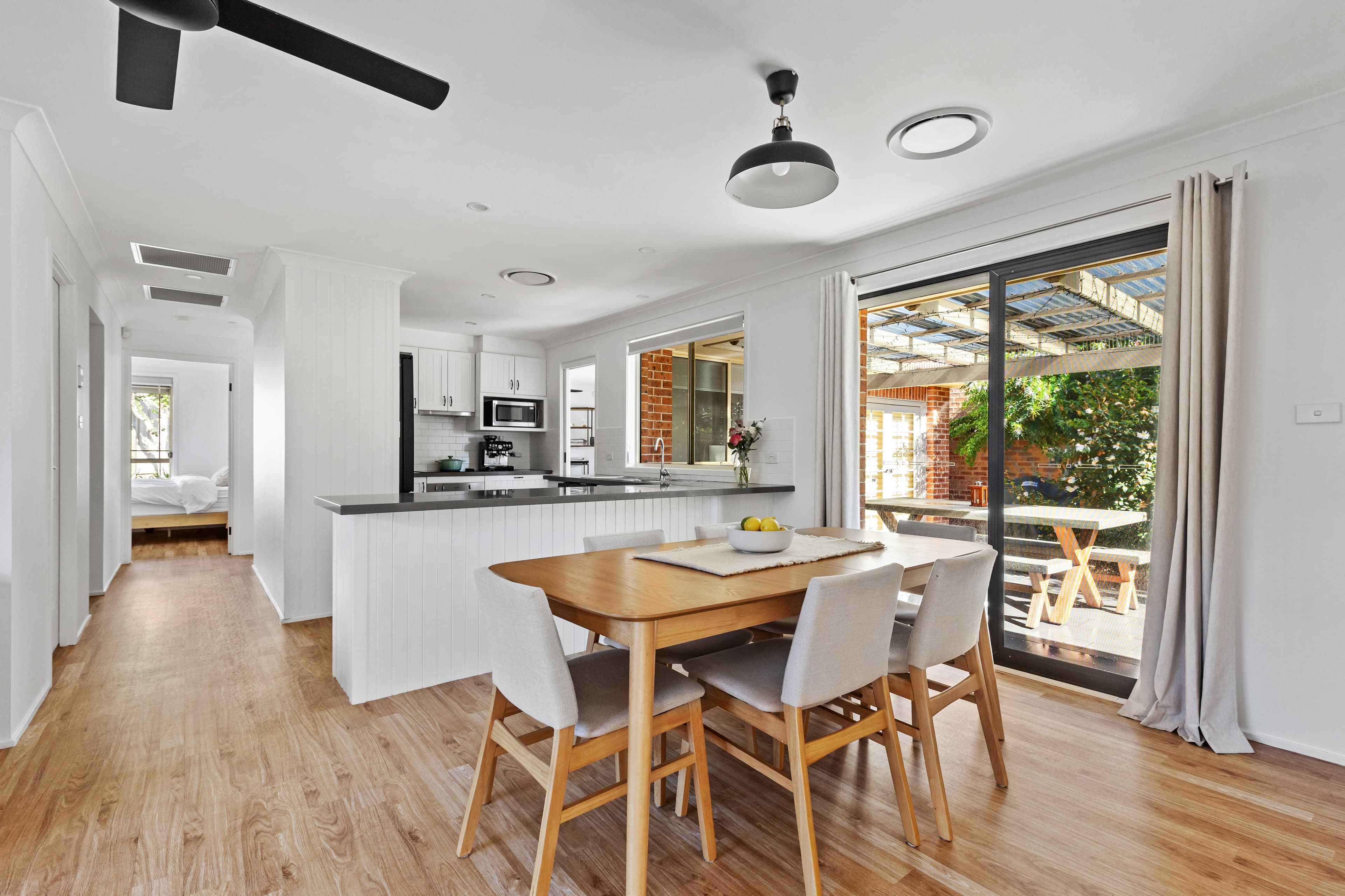 5 Becke Court, GLENMORE PARK, Glenmore Park - Thumbnail 5