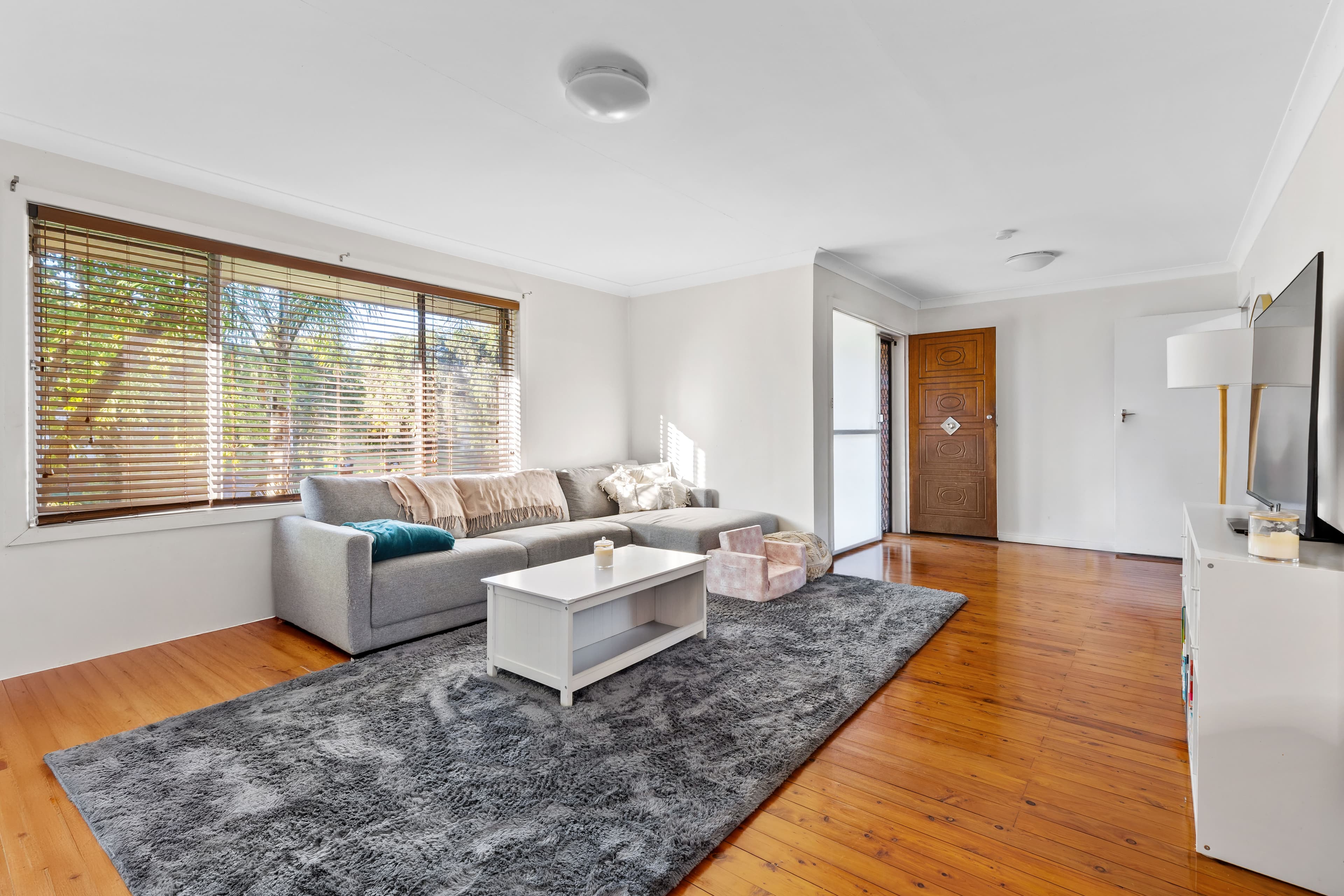 22 Kennedy Drive, SOUTH PENRITH, South Penrith - Thumbnail 2