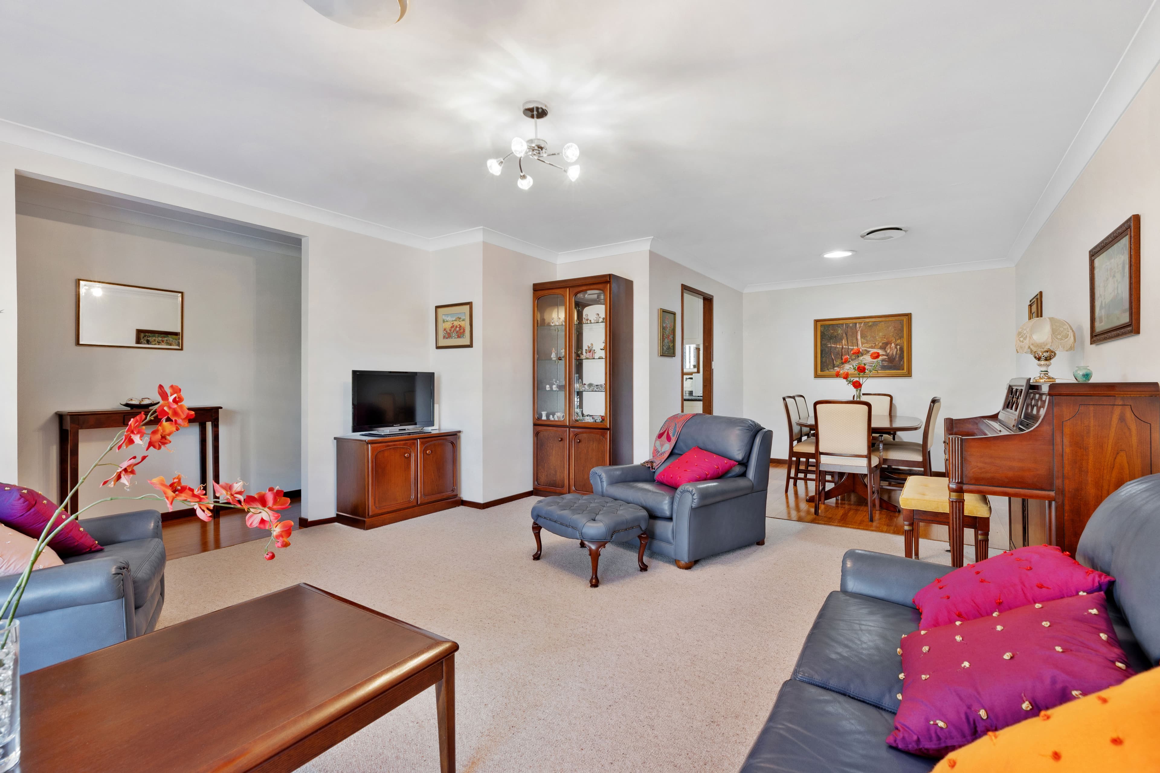 9 Government House Drive, EMU PLAINS, Emu Plains - Thumbnail 3