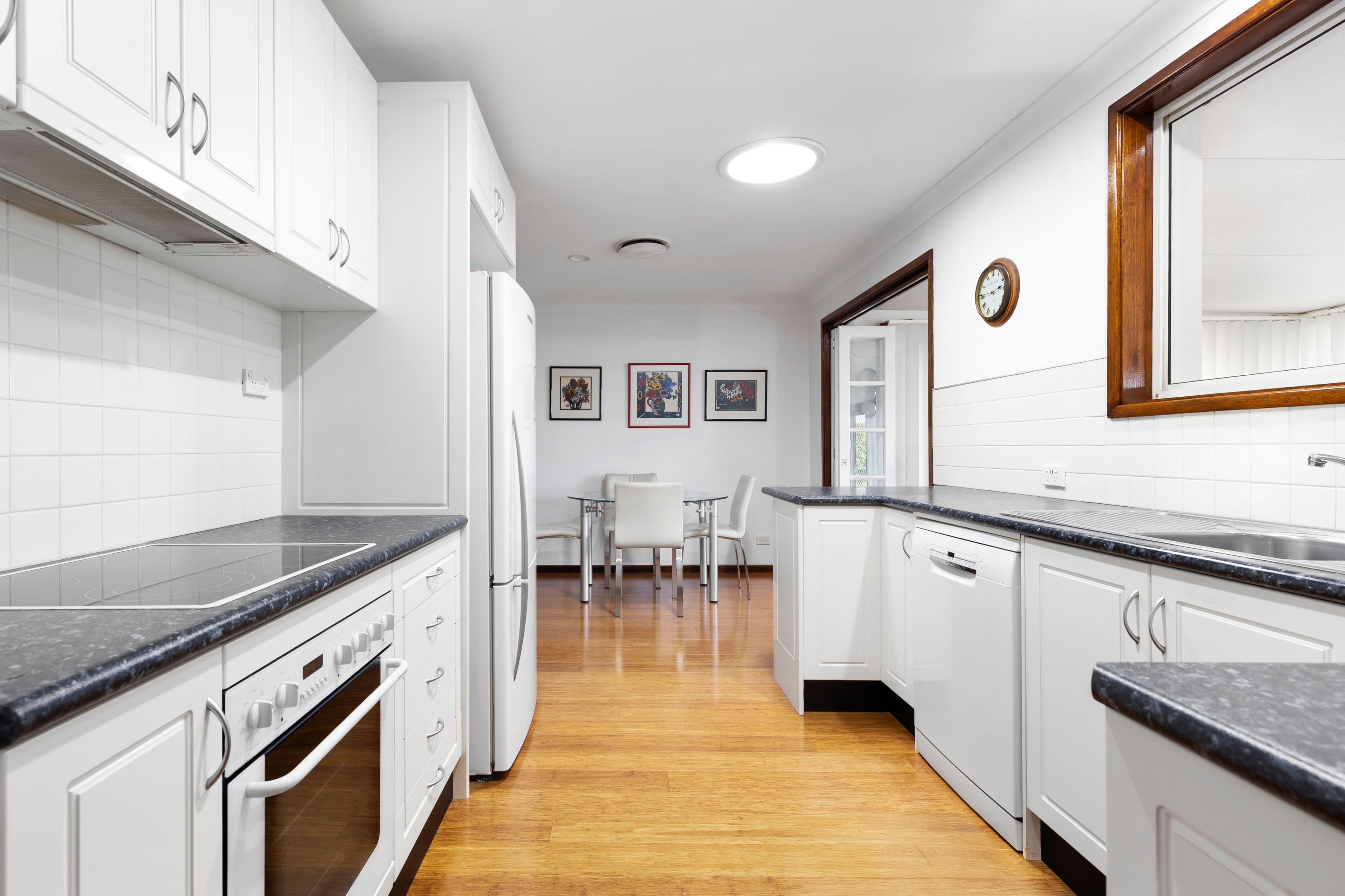 9 Government House Drive, EMU PLAINS, Emu Plains - Thumbnail 4