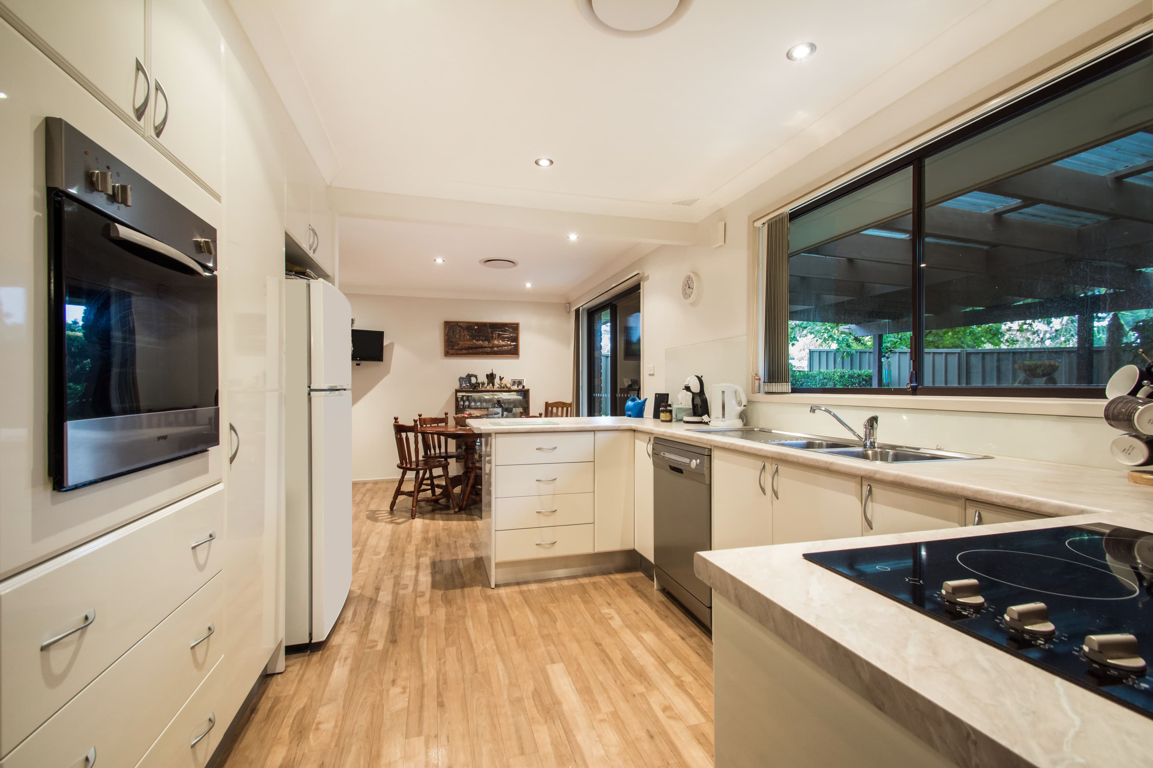 62 Blackbutt Circle, MOUNT RIVERVIEW, Mount Riverview - Thumbnail 5