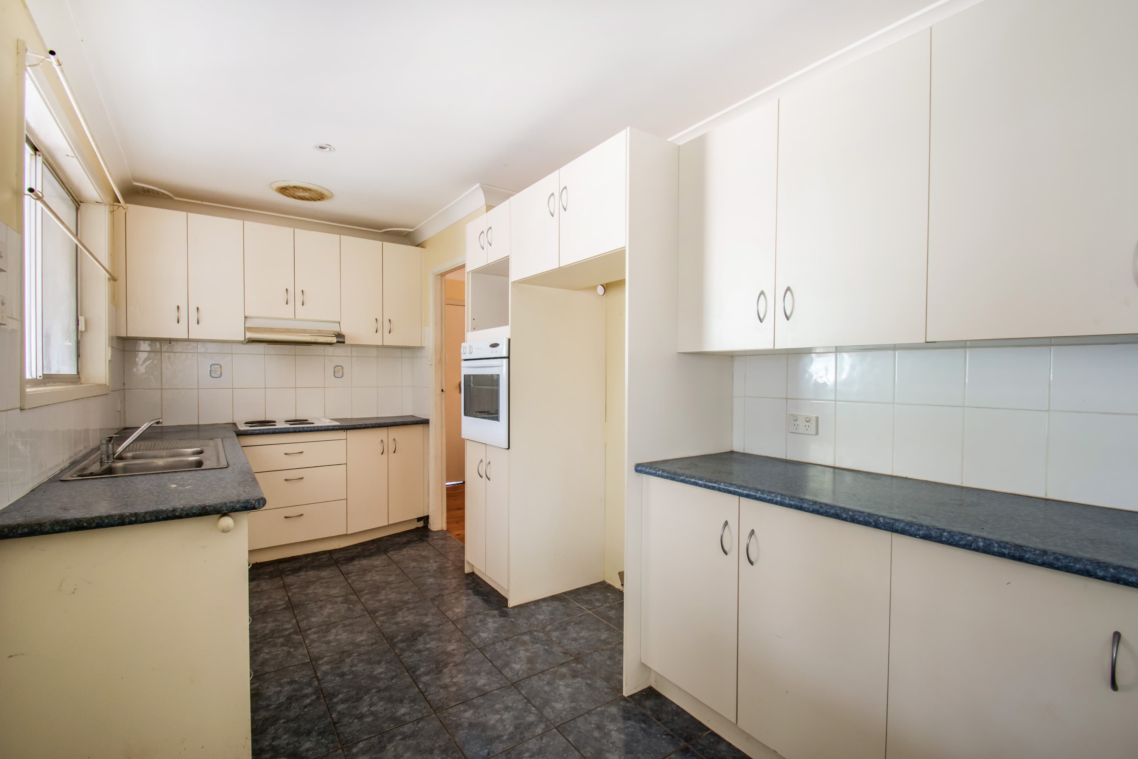 49 The Straight Road, MULGOA, Mulgoa - Thumbnail 2